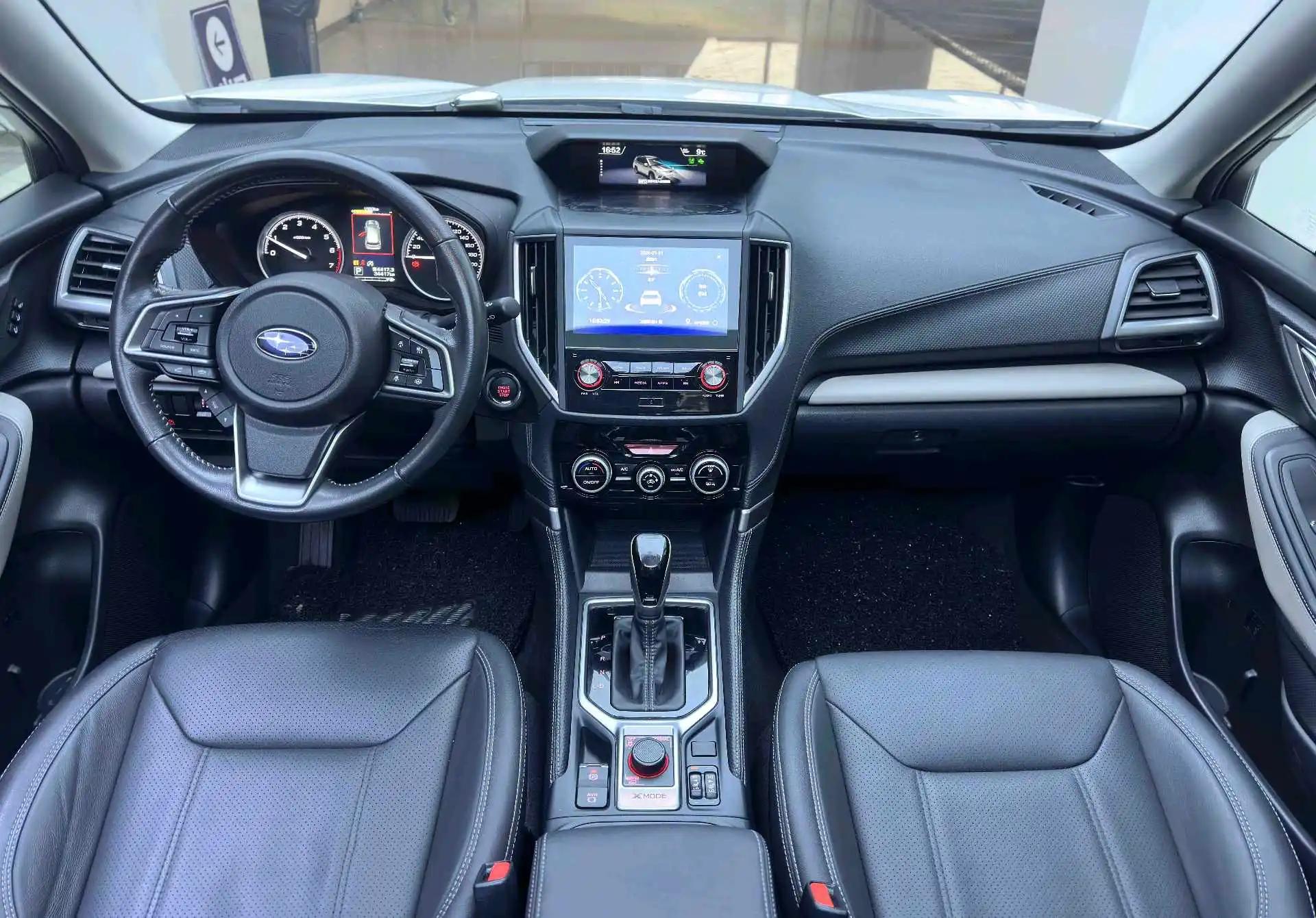 Forester 2021 2.0i Deluxe Edition EyeSight 5