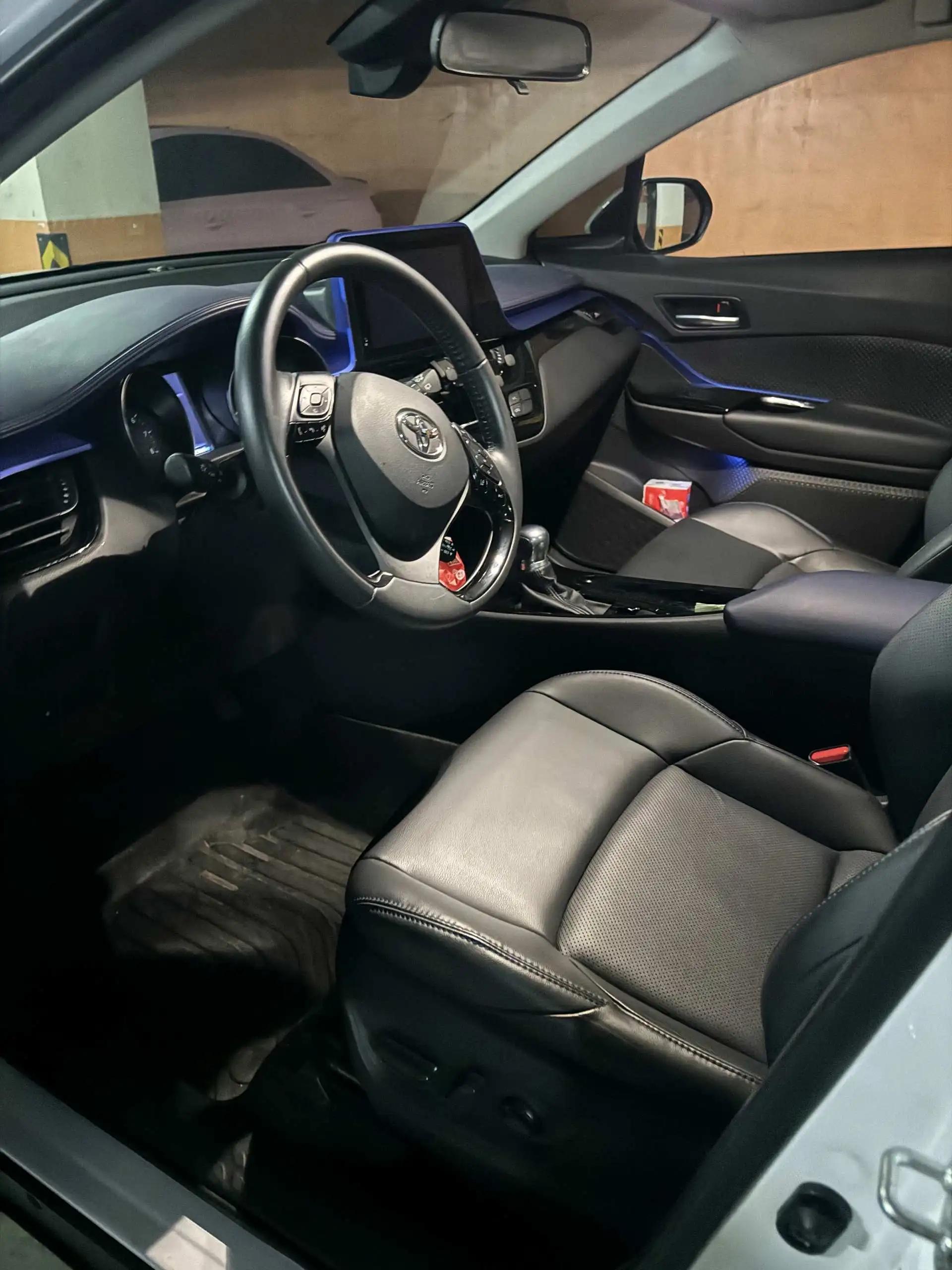 Toyota C- HR 2021 2.0L Deluxe Edition 4