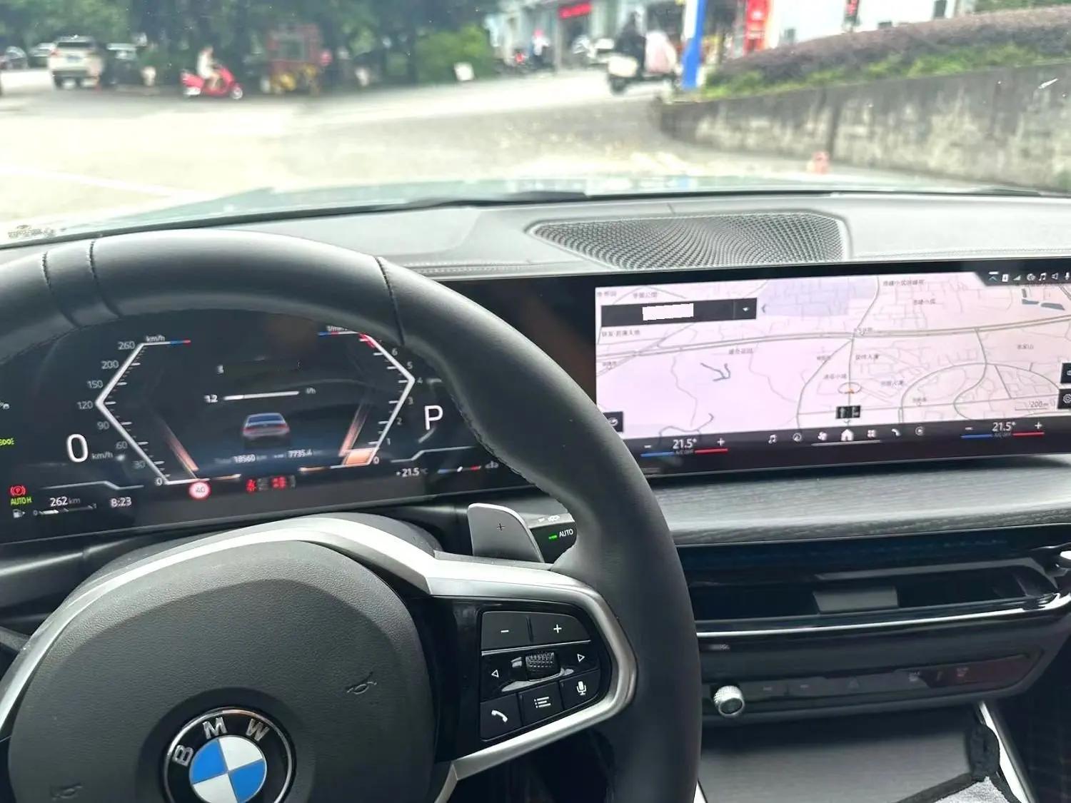 BMW 3 Series 2025 Model 325Li 2.0T M Sport Package Automatic 5