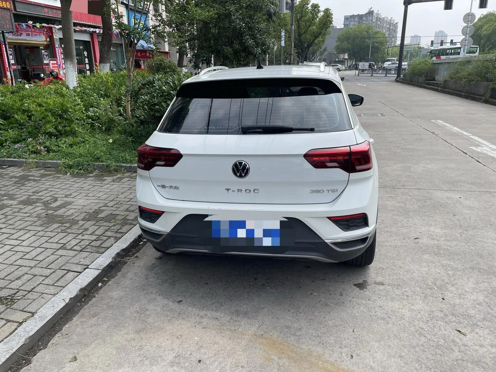 T-ROC Tange 2020 280TSI DSG Two-Drive Luxury Model 4