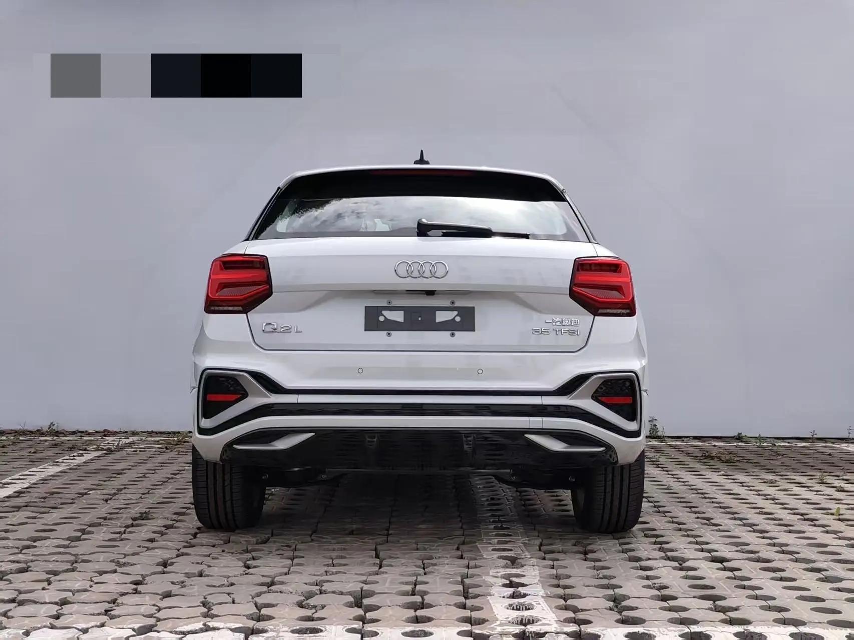 奥迪 2025款 Q2L 1.5TFSI 35TFSI 时尚动感型 自动挡 8