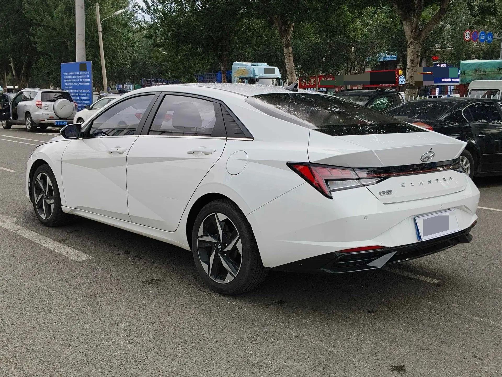 Elantra 2022 1.5L CVT GLX Elite Edition 7