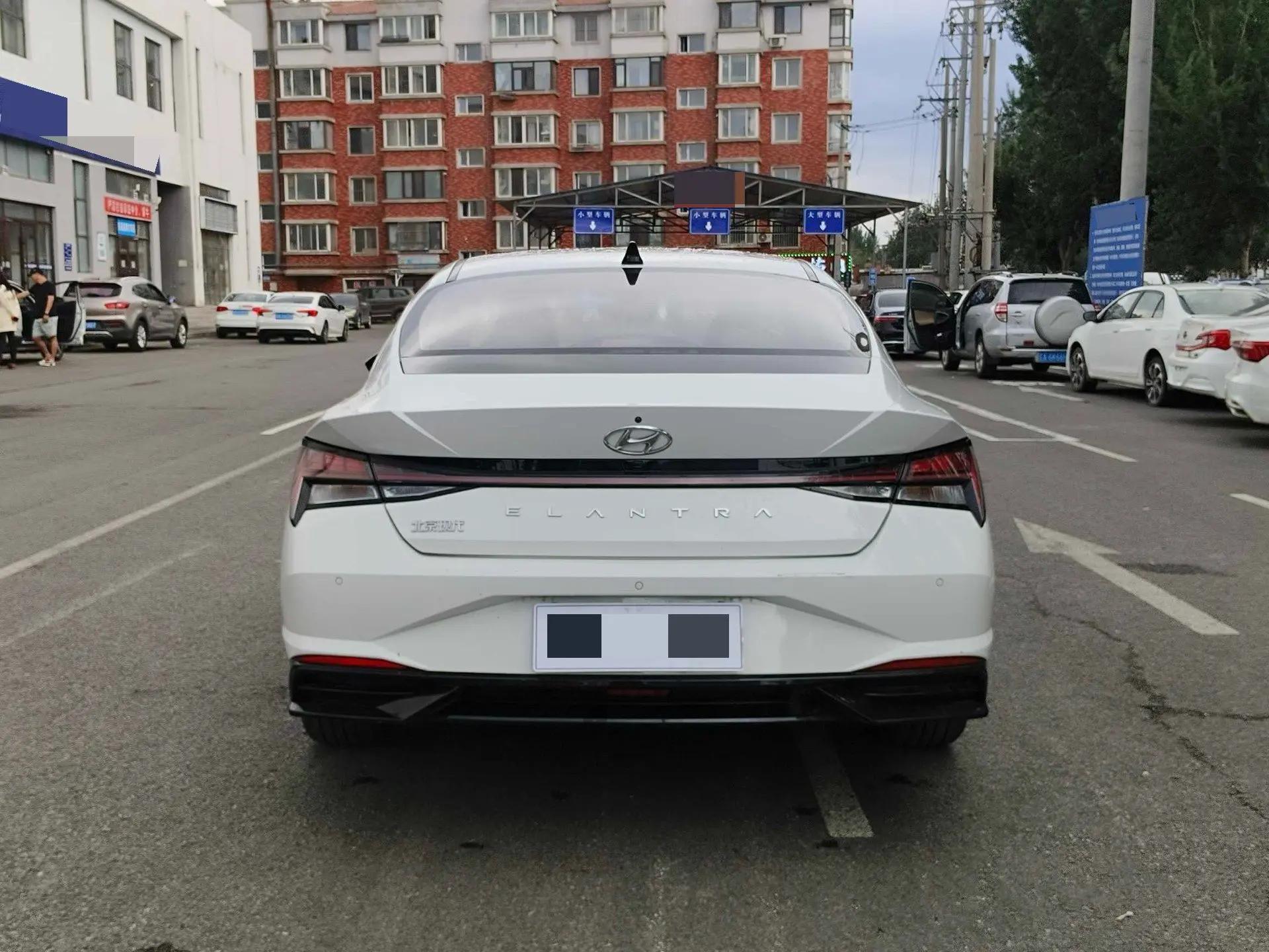 Elantra 2022 1.5L CVT GLX Elite Edition 9
