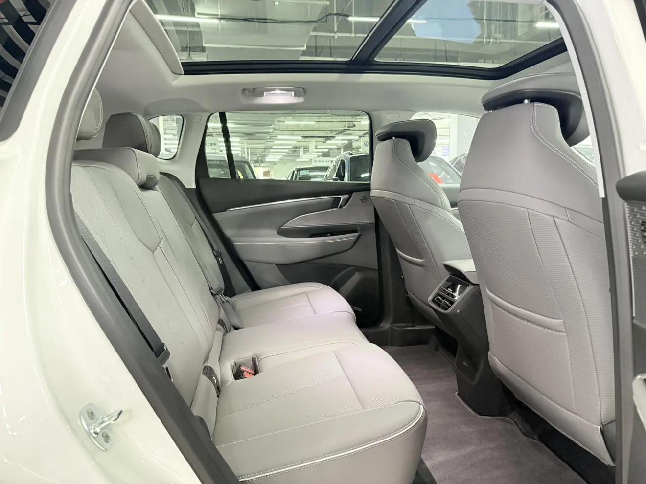 Buick 2025 Model E5 620km Prestige Edition Automatic 15