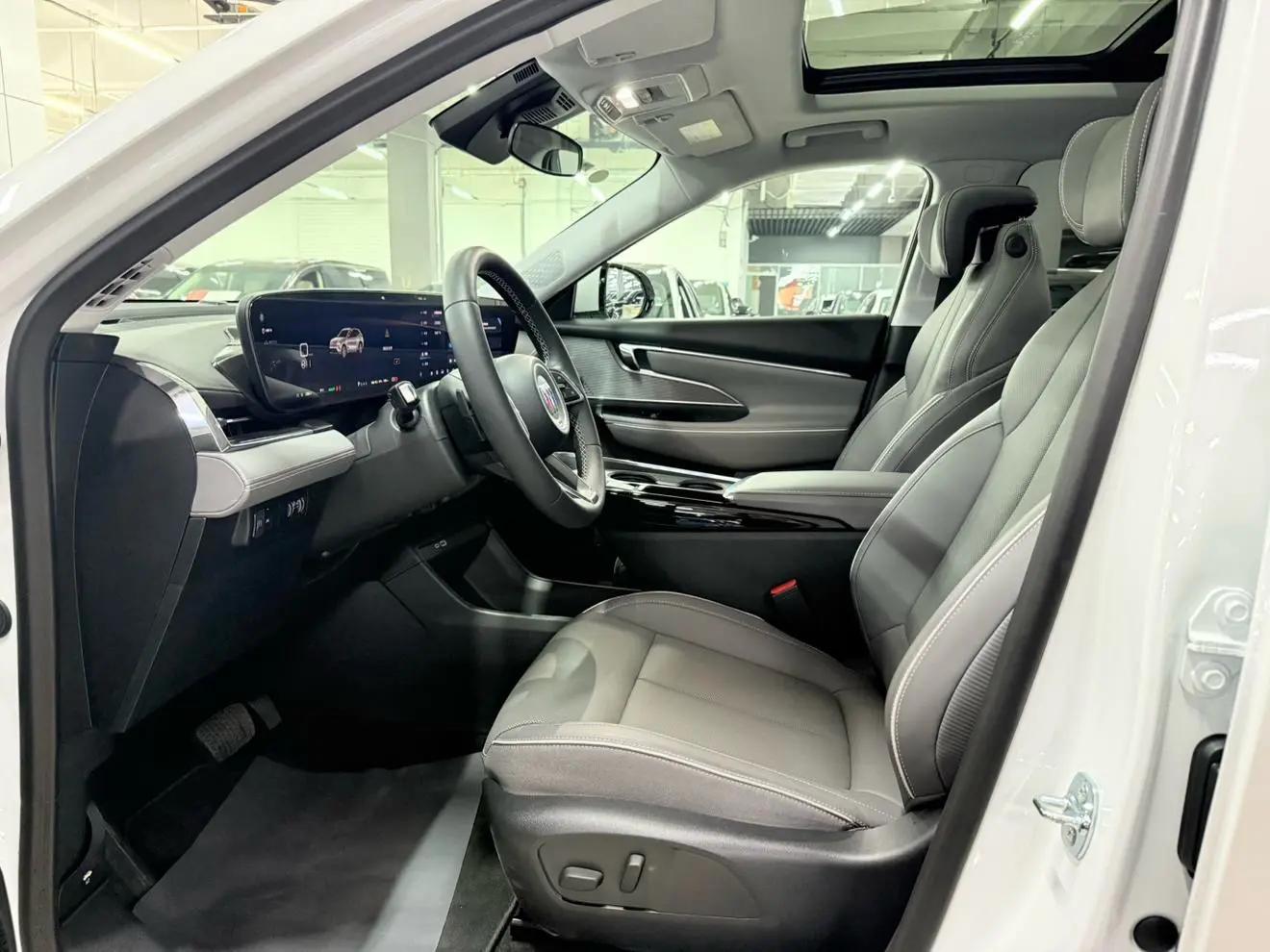 Buick 2025 Model E5 620km Prestige Edition Automatic 7