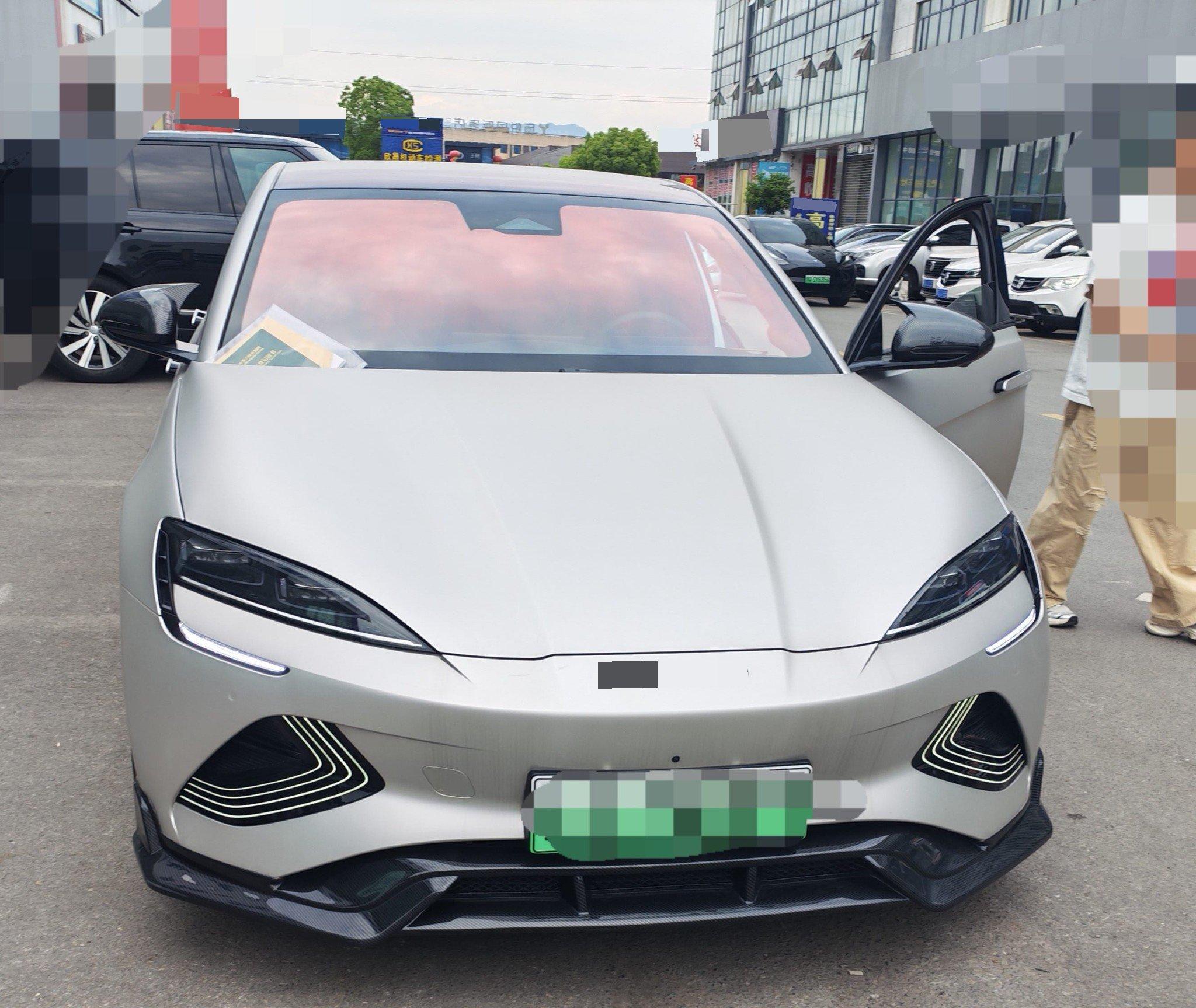 BYD 2023 Seal Champion Edition 700km Performance Edition Automatic Gear 3