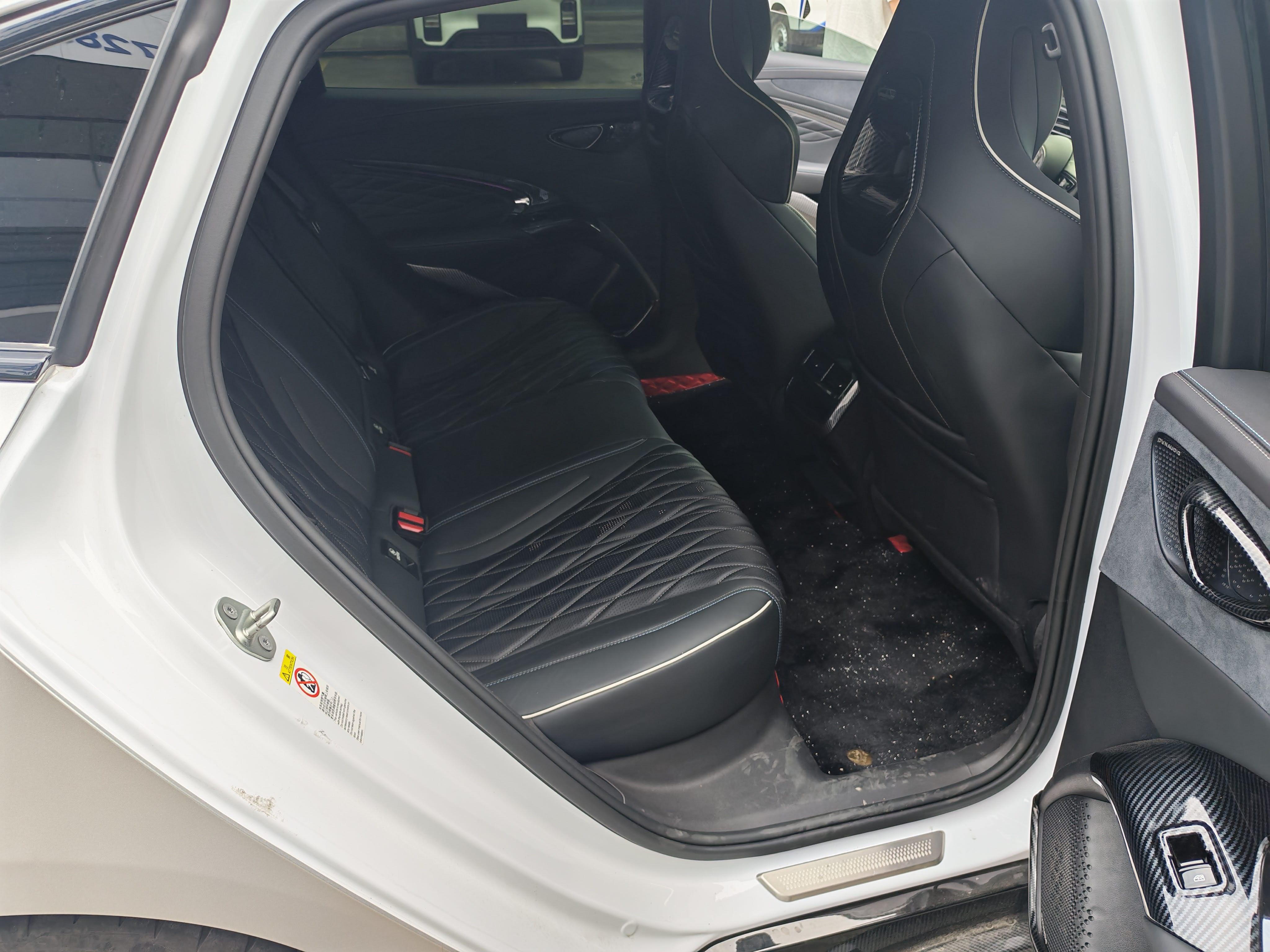 BYD 2023 Seal Champion Edition 700km Performance Edition Automatic Gear 5