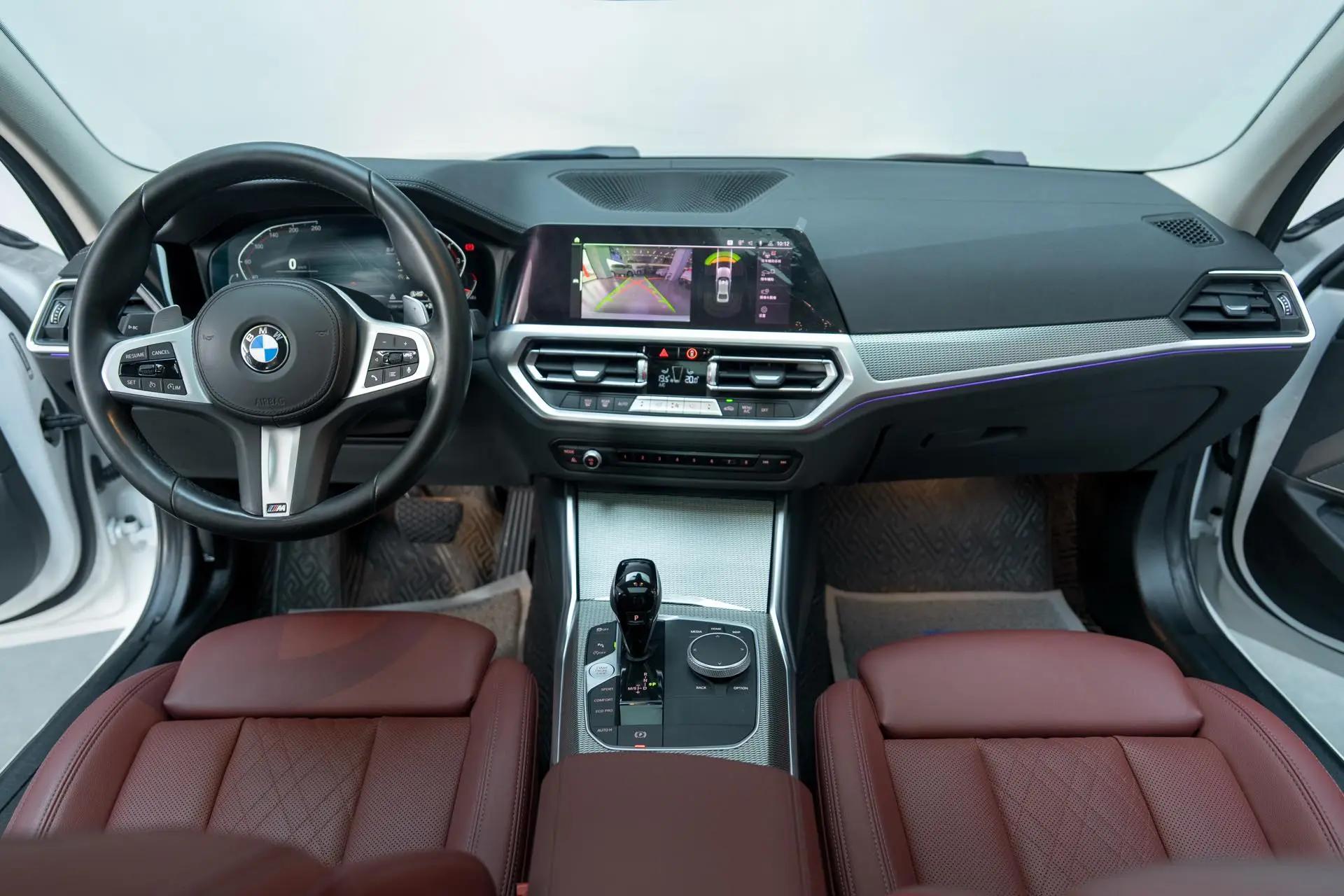 BMW 3 Series 2022 325i M Sports Night Suit 10