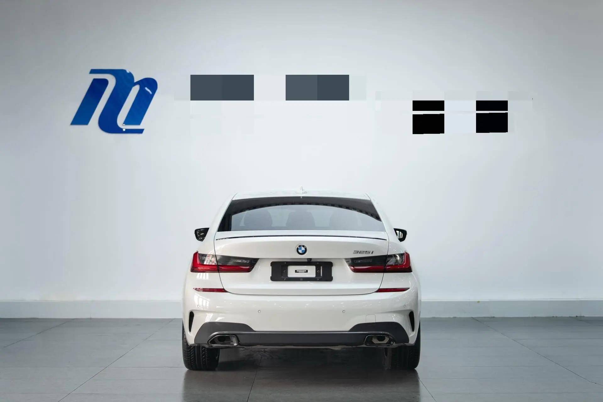 BMW 3 Series 2022 325i M Sports Night Suit 6