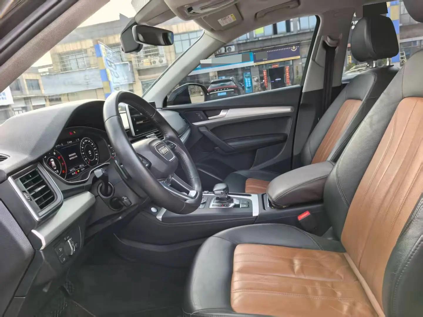 Audi Q5L 2018 40 TFSI Enjoy Fashion Country V 6