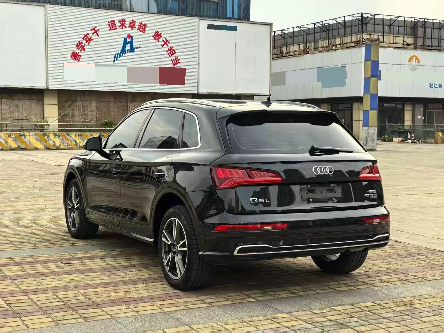 Audi Q5L 2018 40 TFSI Enjoy Fashion Country V 9