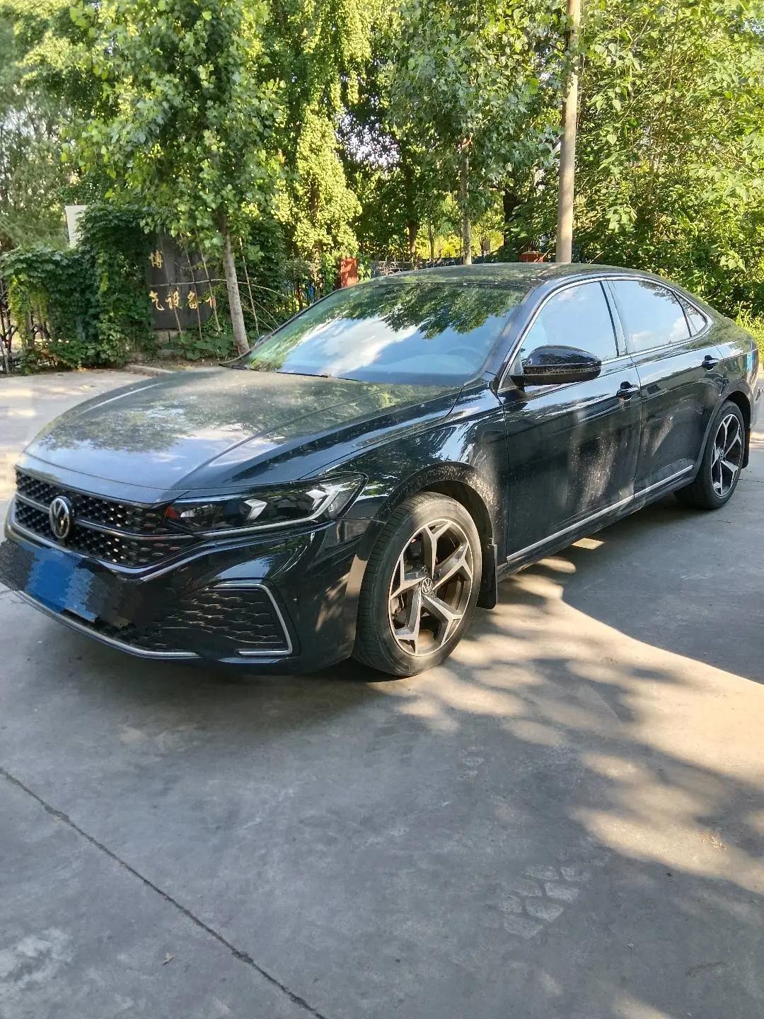 Volkswagen 2024 Passat 2.0TSI 330TSI Starry Sky Elite Edition Automatic