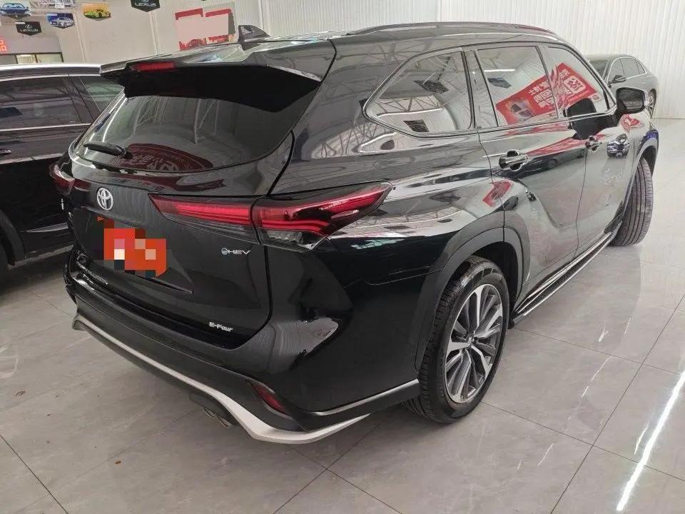 Toyota 2024 Crown Landfang HEV 2.5 CVT 4WD Prestige Automatic 4