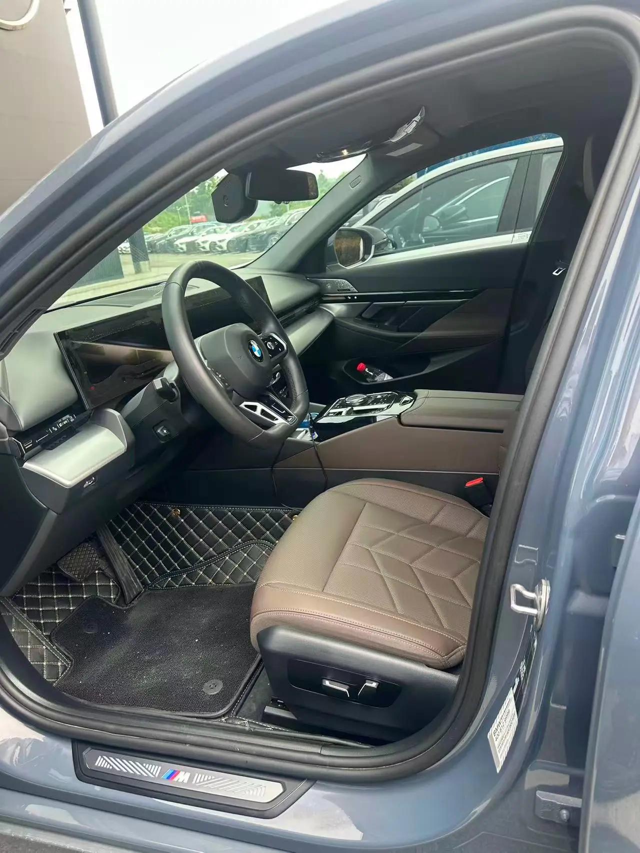 BMW 5 Series 2024 525Li 2.0T Luxury Suit Automatic Gear 2