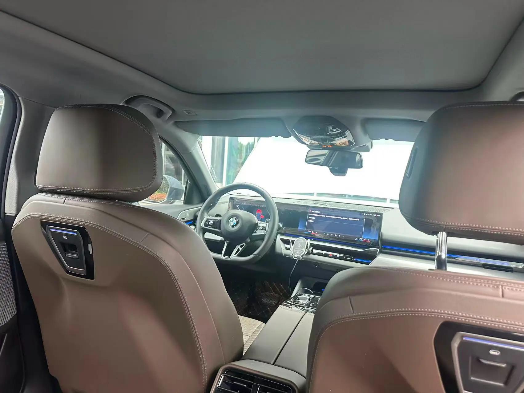 BMW 5 Series 2024 525Li 2.0T Luxury Suit Automatic Gear 5
