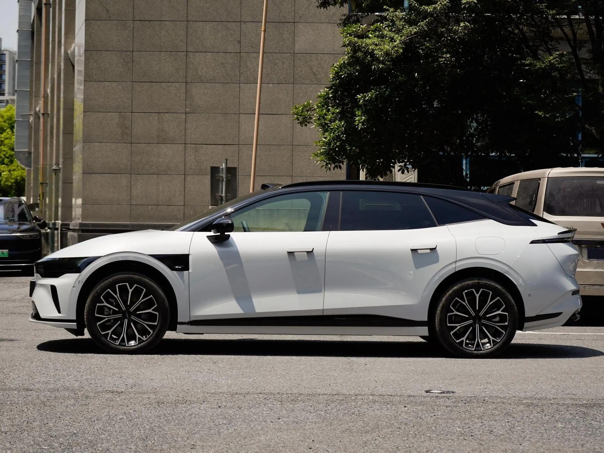 Zeekr 2025 Zeekr 007GT four-wheel drive intelligent driving version 75kWh automatic gear 3