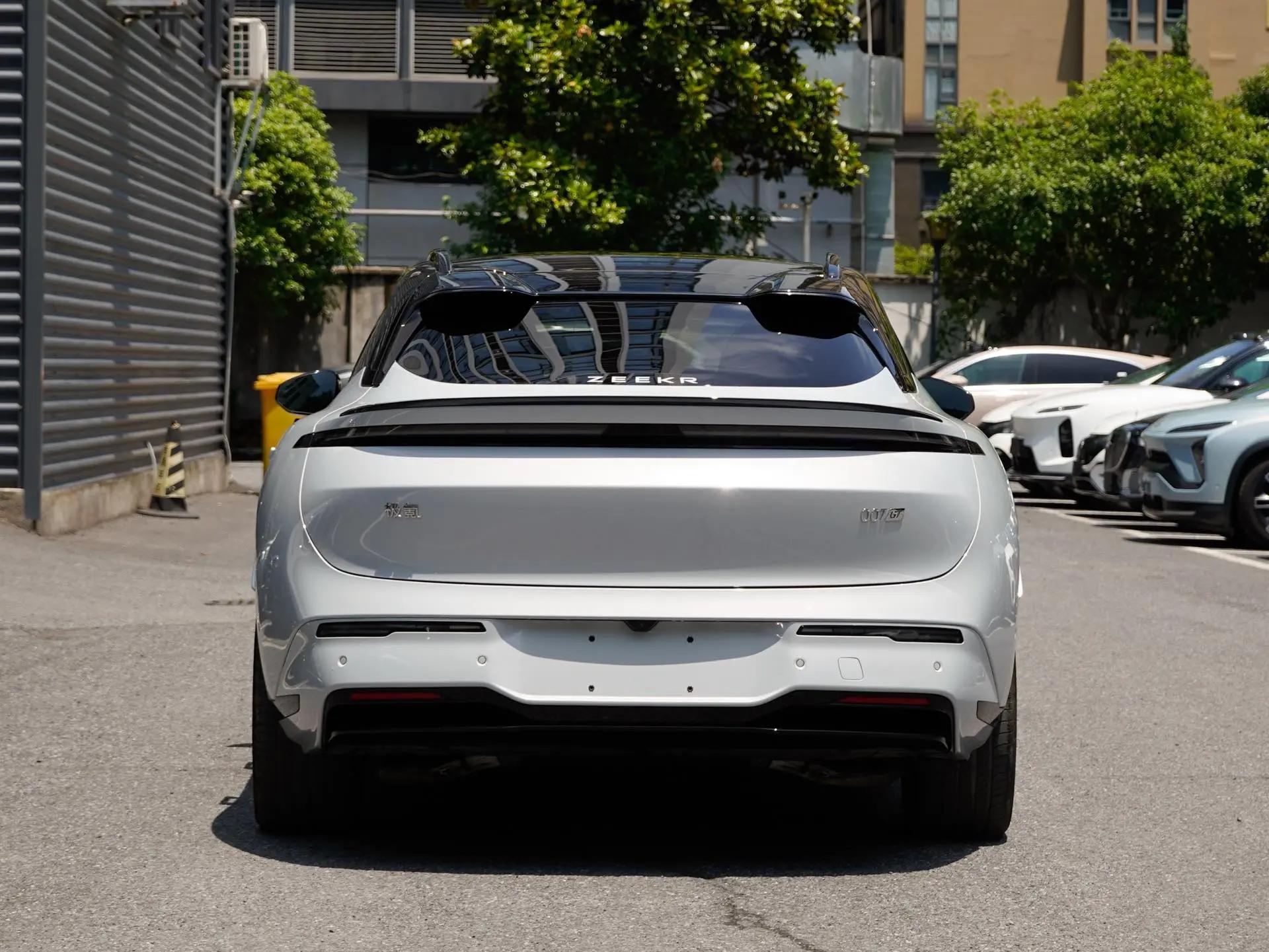 Zeekr 2025 Zeekr 007GT four-wheel drive intelligent driving version 75kWh automatic gear 5