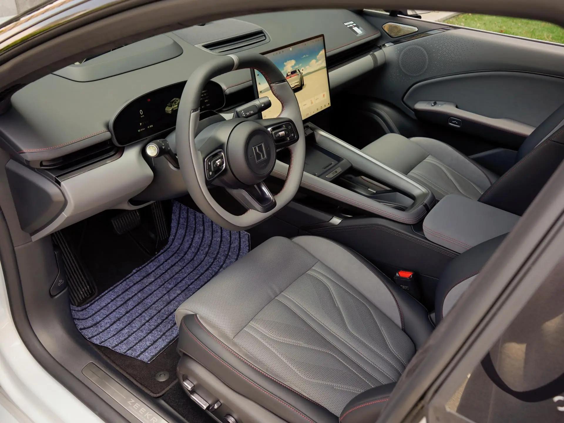 Zeekr 2025 Zeekr 007GT four-wheel drive intelligent driving version 75kWh automatic gear 9