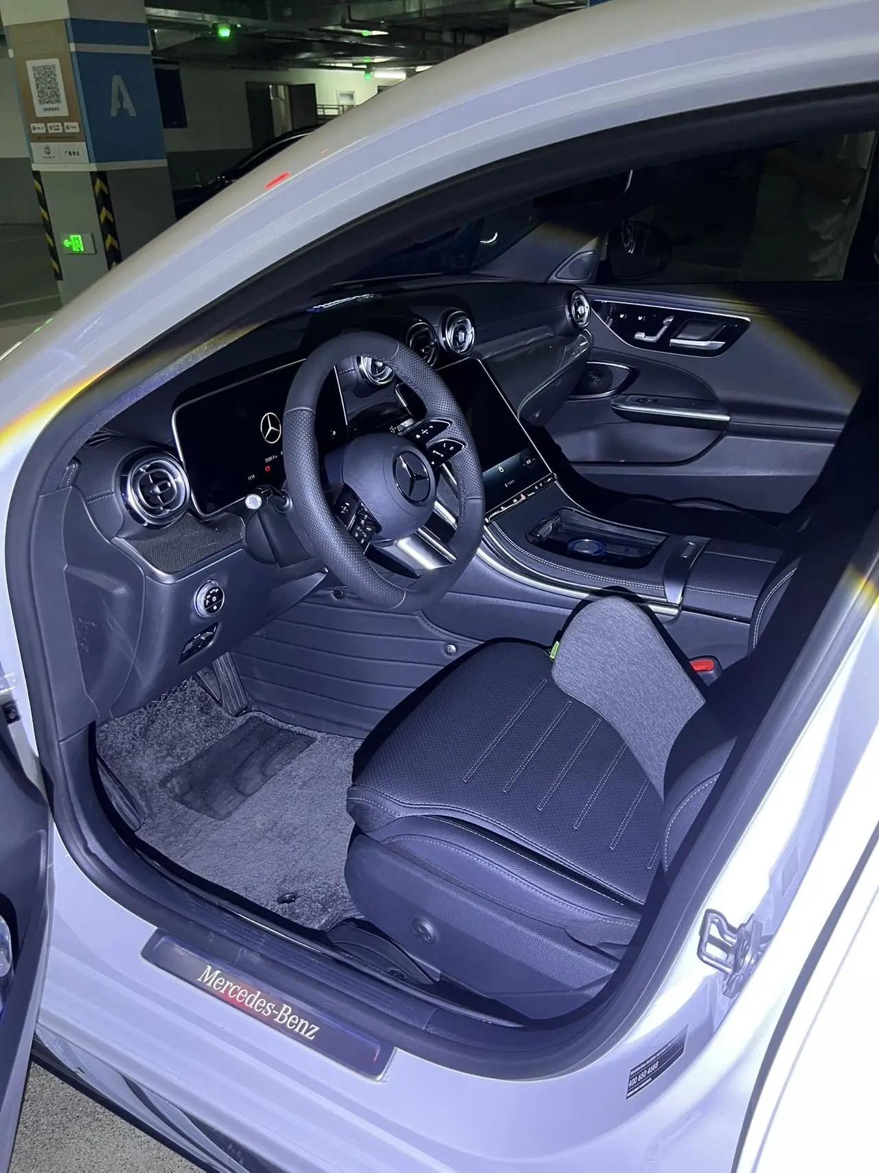 Mercedes Benz C- Class 2025 Model C 260 L 48V 1.5T Sport Version Automatic 5