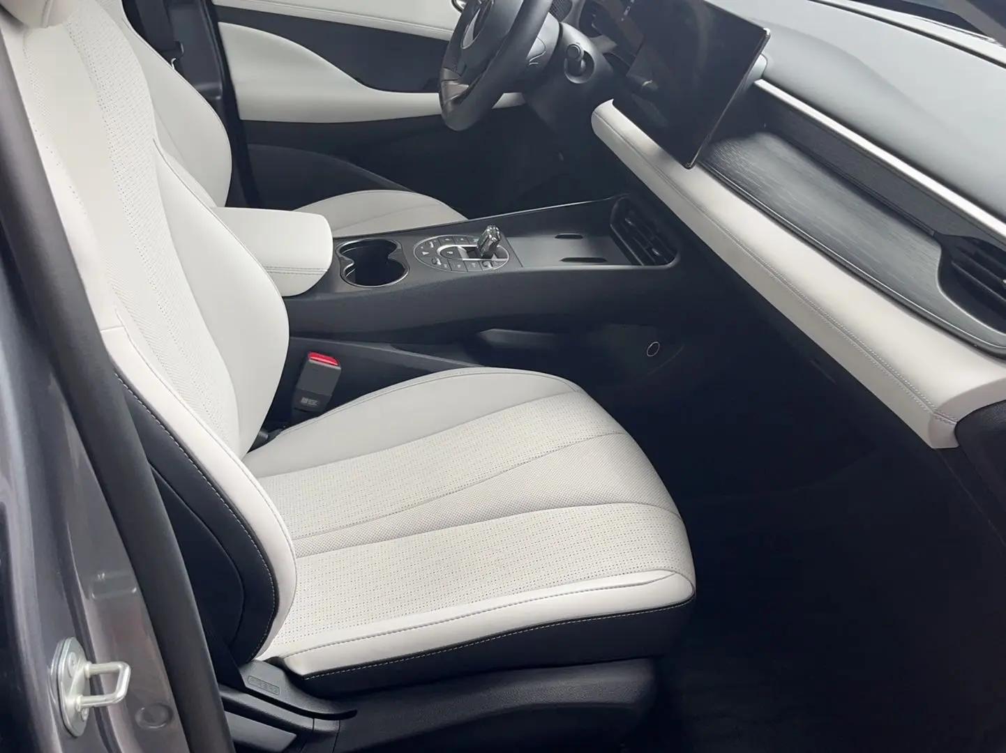 Seal 05 DM-i 2025 DM-i Smart Driving Edition 120KM Flagship 8