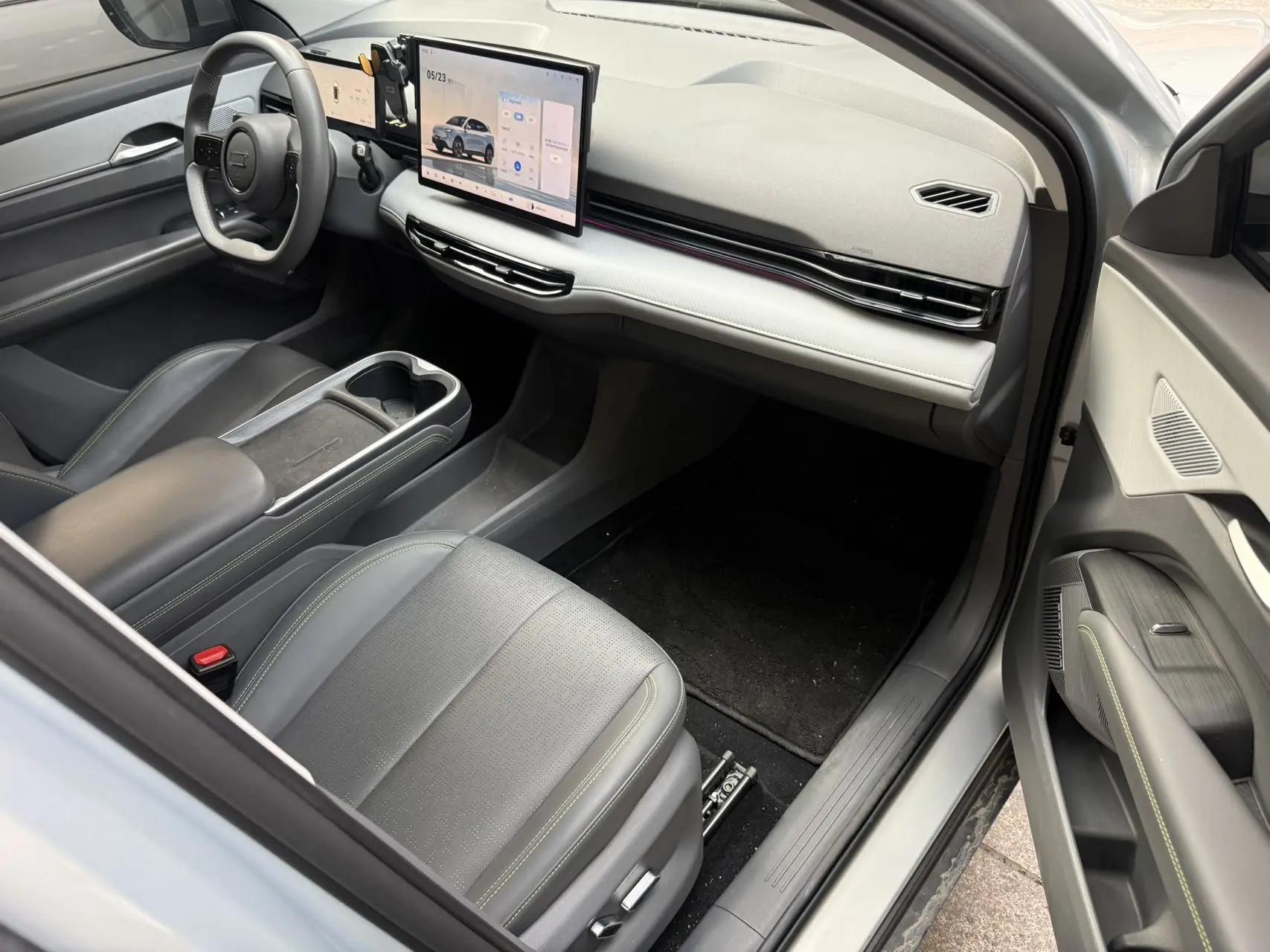 Bestune 2025 Yueyi 03 565km Premium Edition Automatic Gear 7