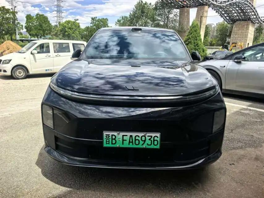 Li 2025 L6 Pro Intelligent Refreshed Version Automatic Transmission 2