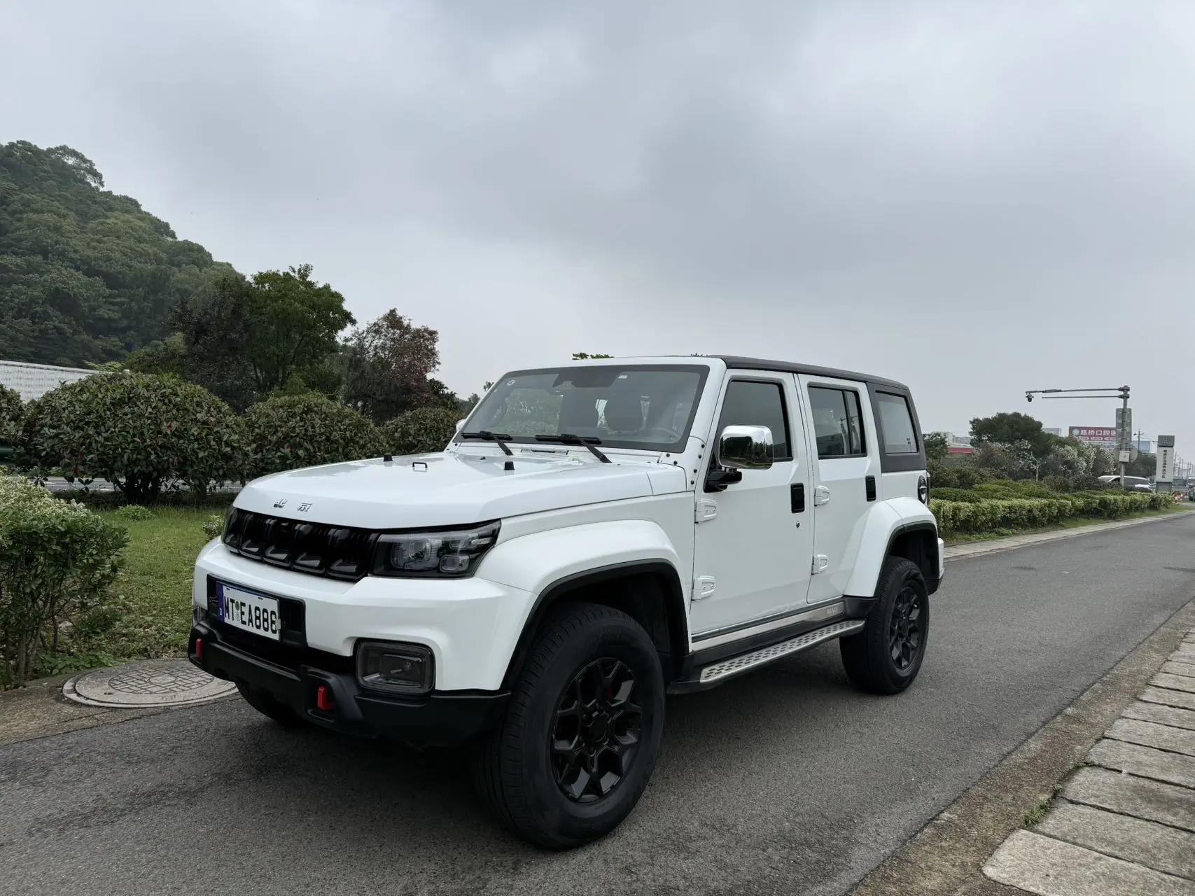 Beijing BJ40 2021 2.0D Automatic Four-wheel Drive Blade Hero Edition Chivalrous Type