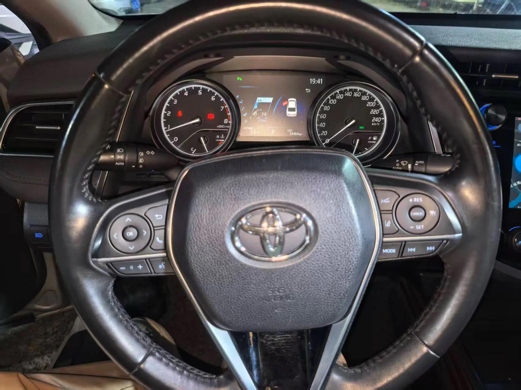 Camry 2019 Model Facelift 2.0G Luxury Edition 6