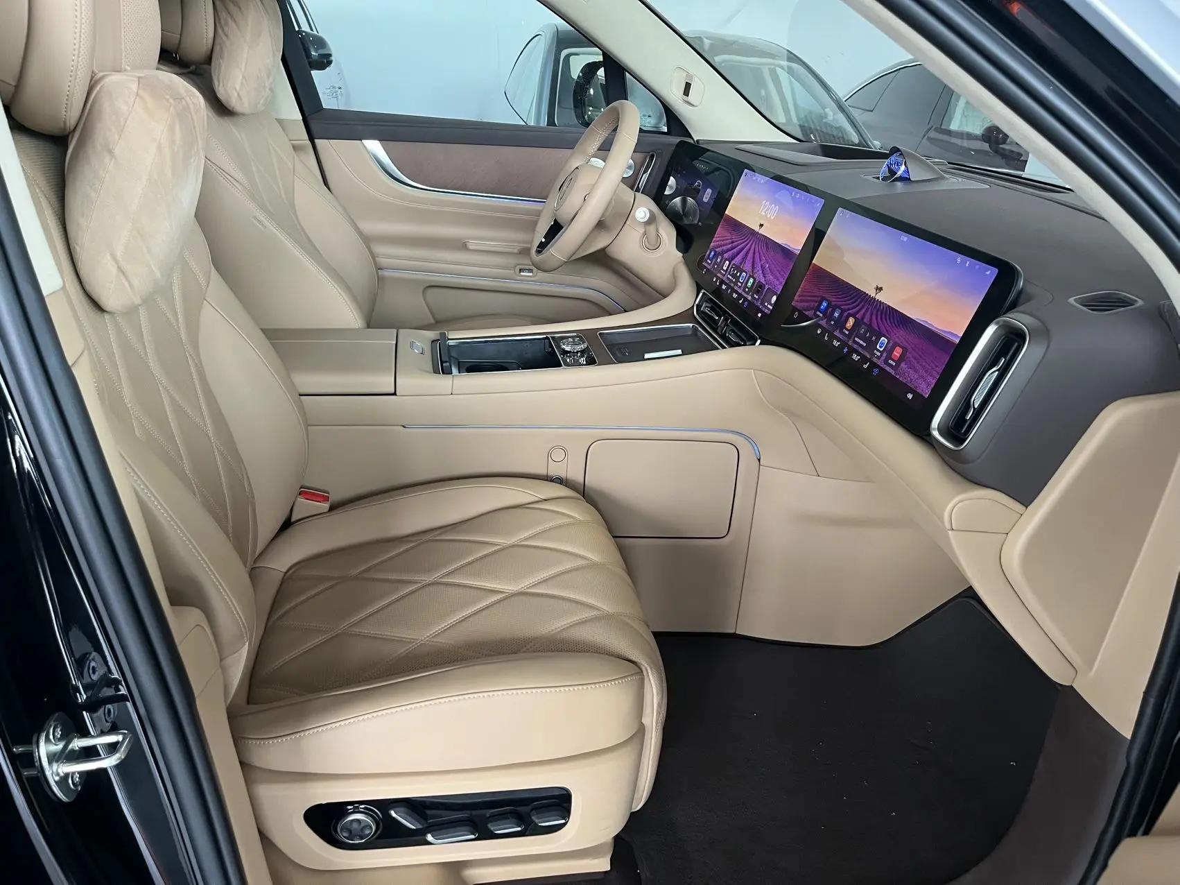 AITO 2025 Model AITO M9 Range-Extended Ultra Version 52kWh 6-Seater Automatic 3