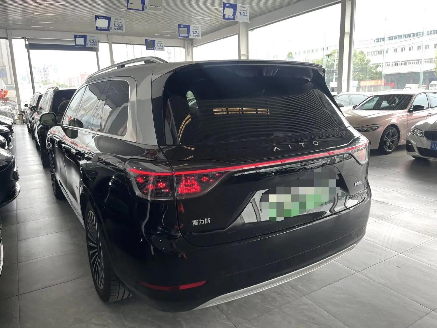 AITO 2025 Model AITO M9 Range-Extended Ultra Version 52kWh 6-Seater Automatic 7