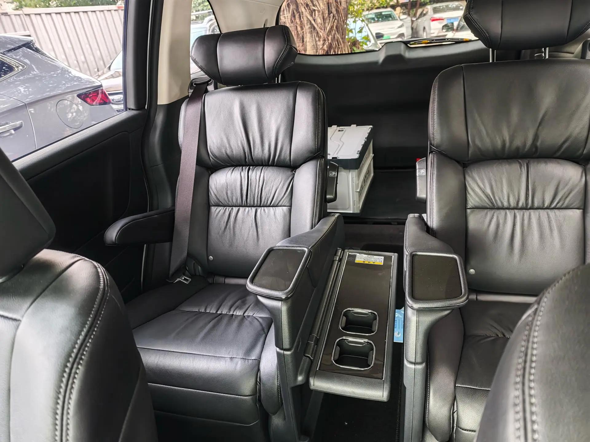 Honda 2026 Odyssey Hybrid 2.0 Stepless Sharp and Glory Edition Automatic Gear 8