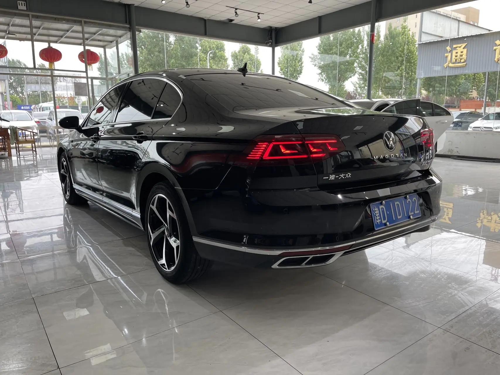 Volkswagen 2024 Magotan 2.0TSI 330TSI 2 Million Units Shared Luxury Automatic 7