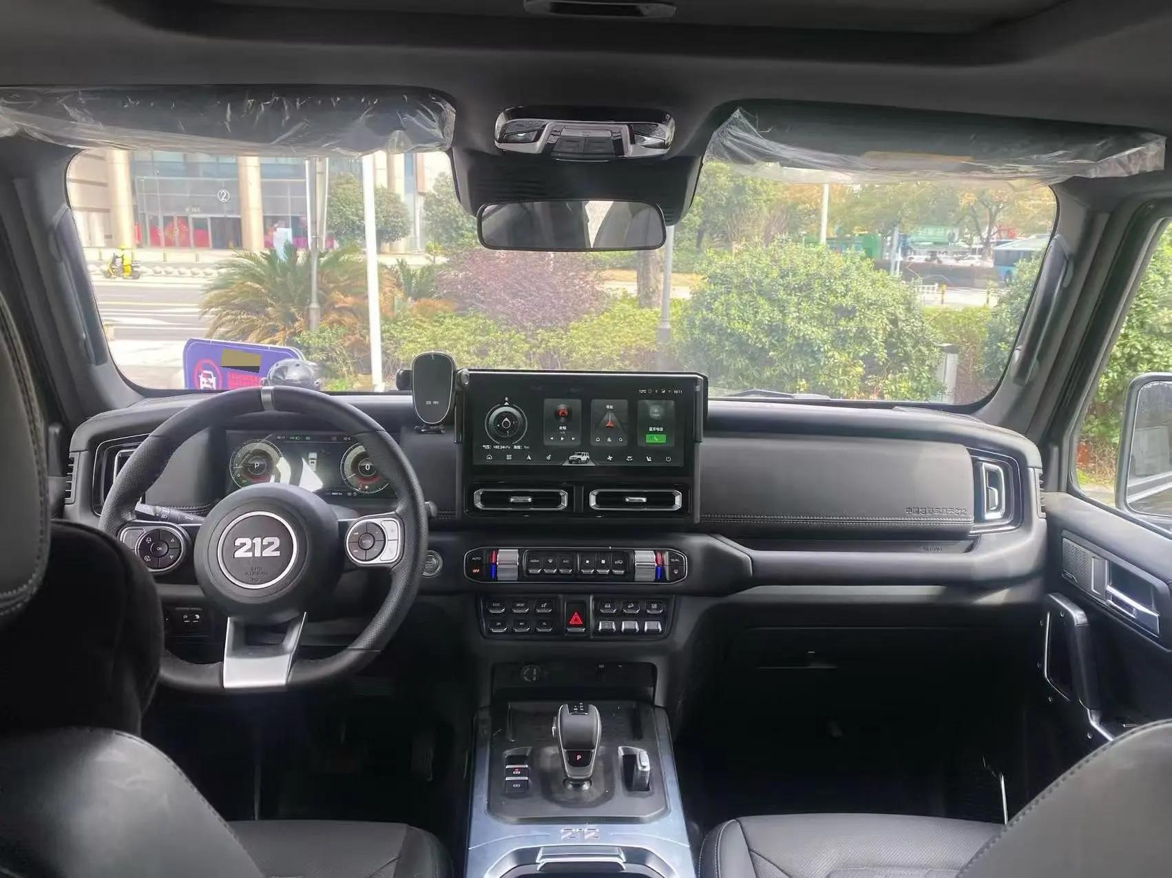 212 2025 T01 2.0T Changfeng Automatic 4