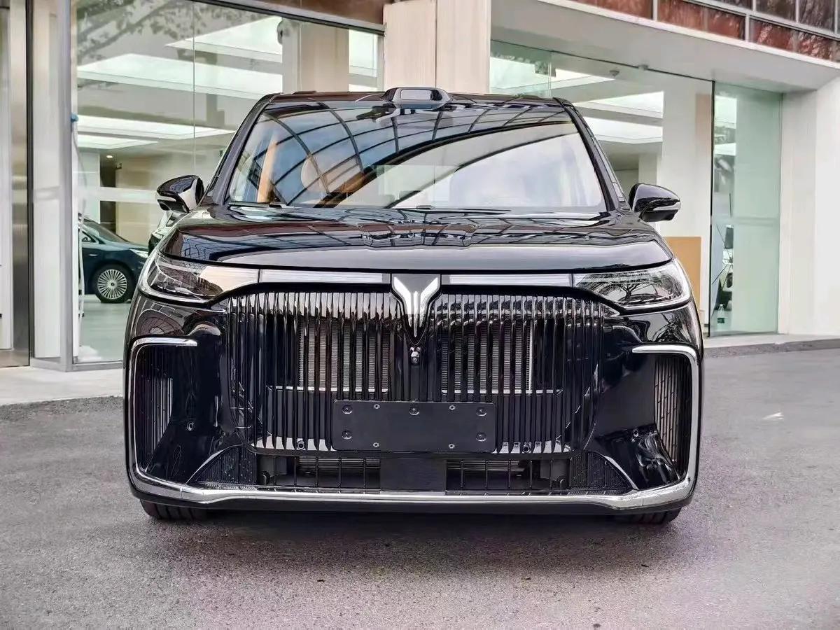Voyah 2025 Dreamers PHEV 1.5T Four-wheel Drive Excellence Dry Kun Edition Automatic Gear 3