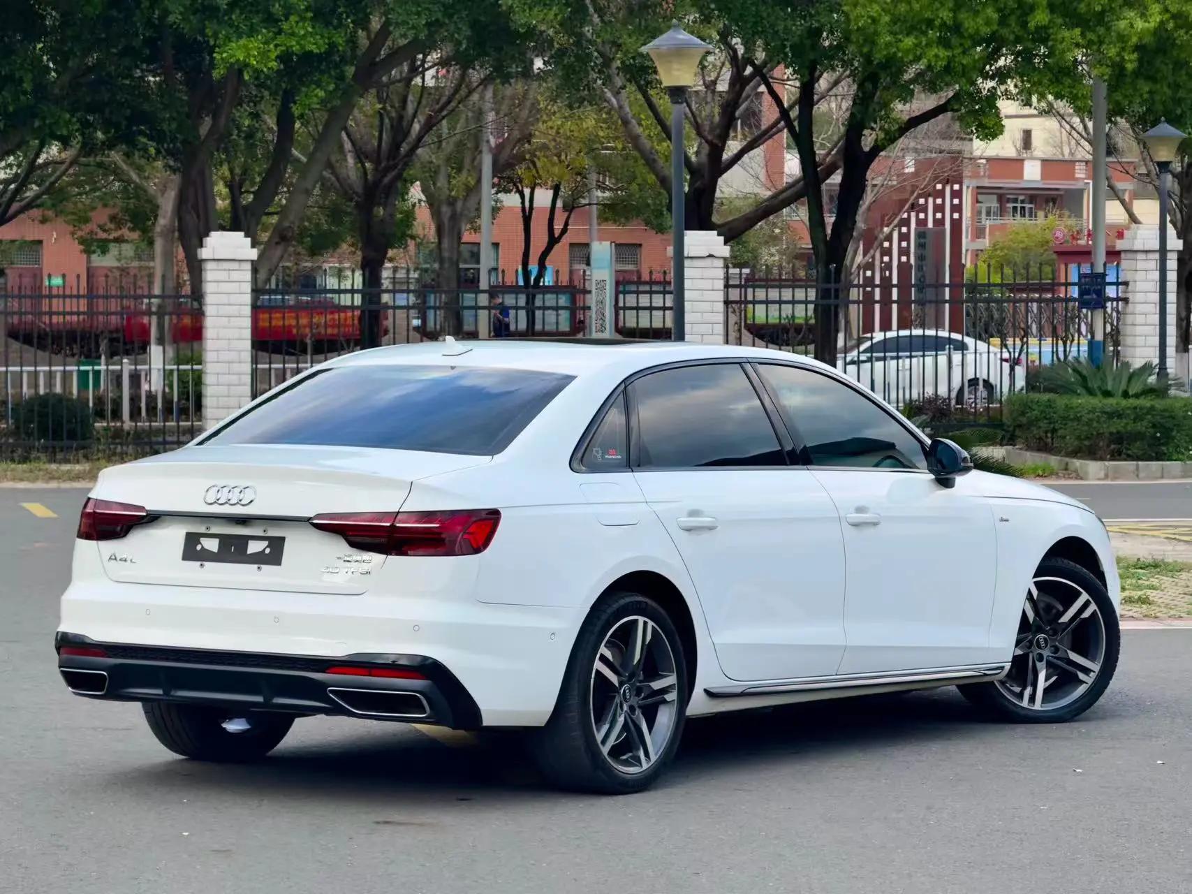 Audi A4L 2022 Model 40 TFSI Luxury Dynamic Version 7