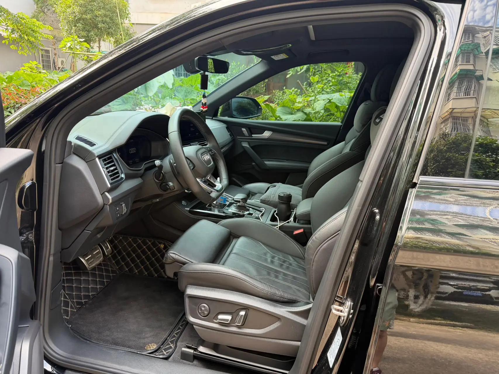 Audi 2024 Q5L 2.0TFSI 40TFSI Luxury Dynamic Edition, Automatic 3