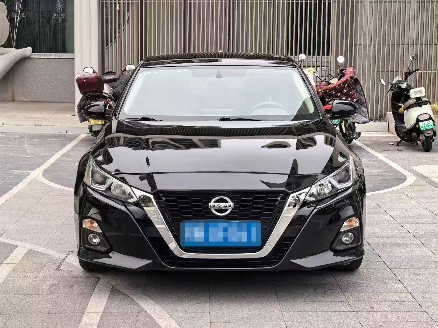 Teana 2021 2.0L XE Fashion Edition 2