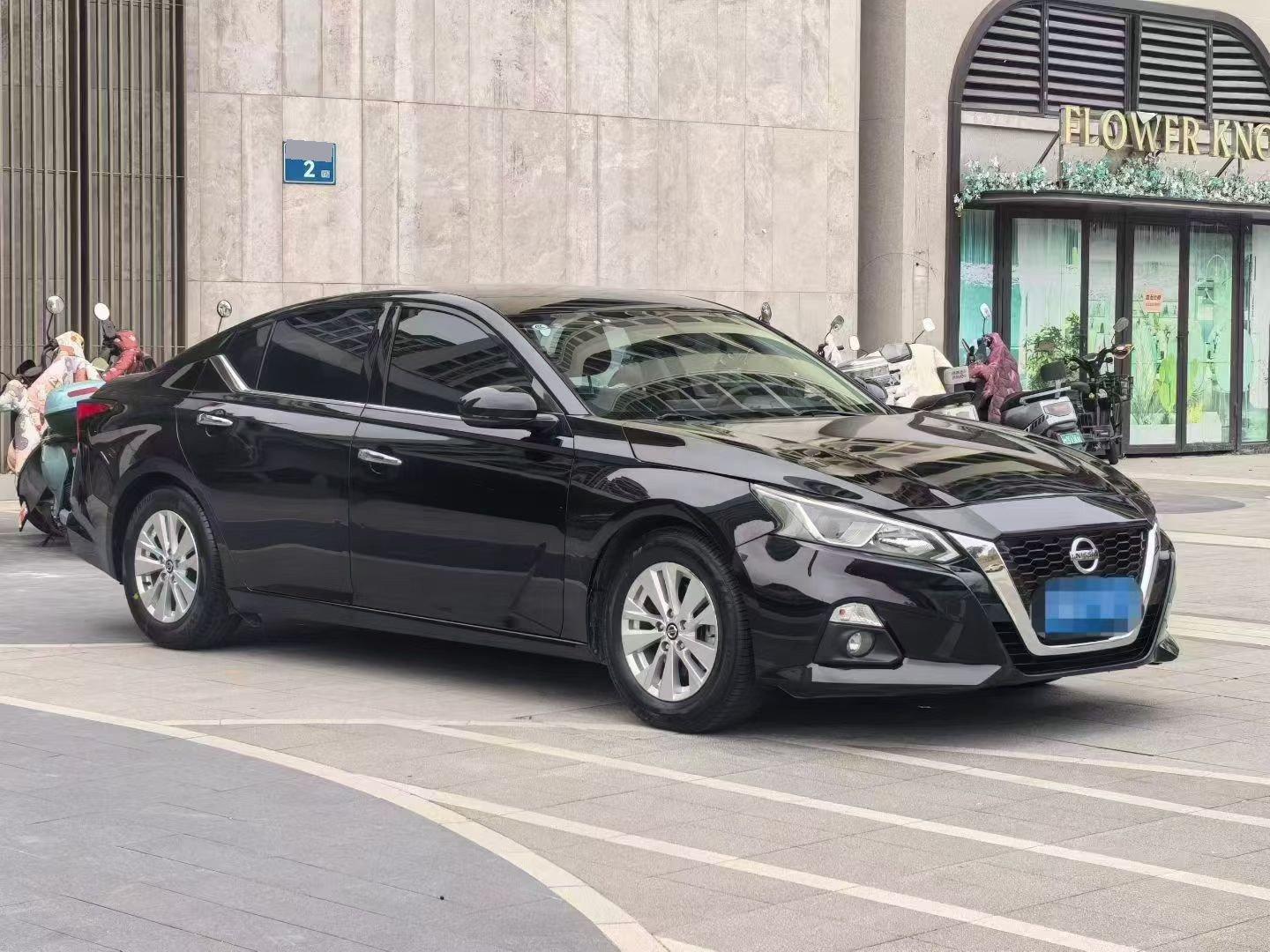 Teana 2021 2.0L XE Fashion Edition 3