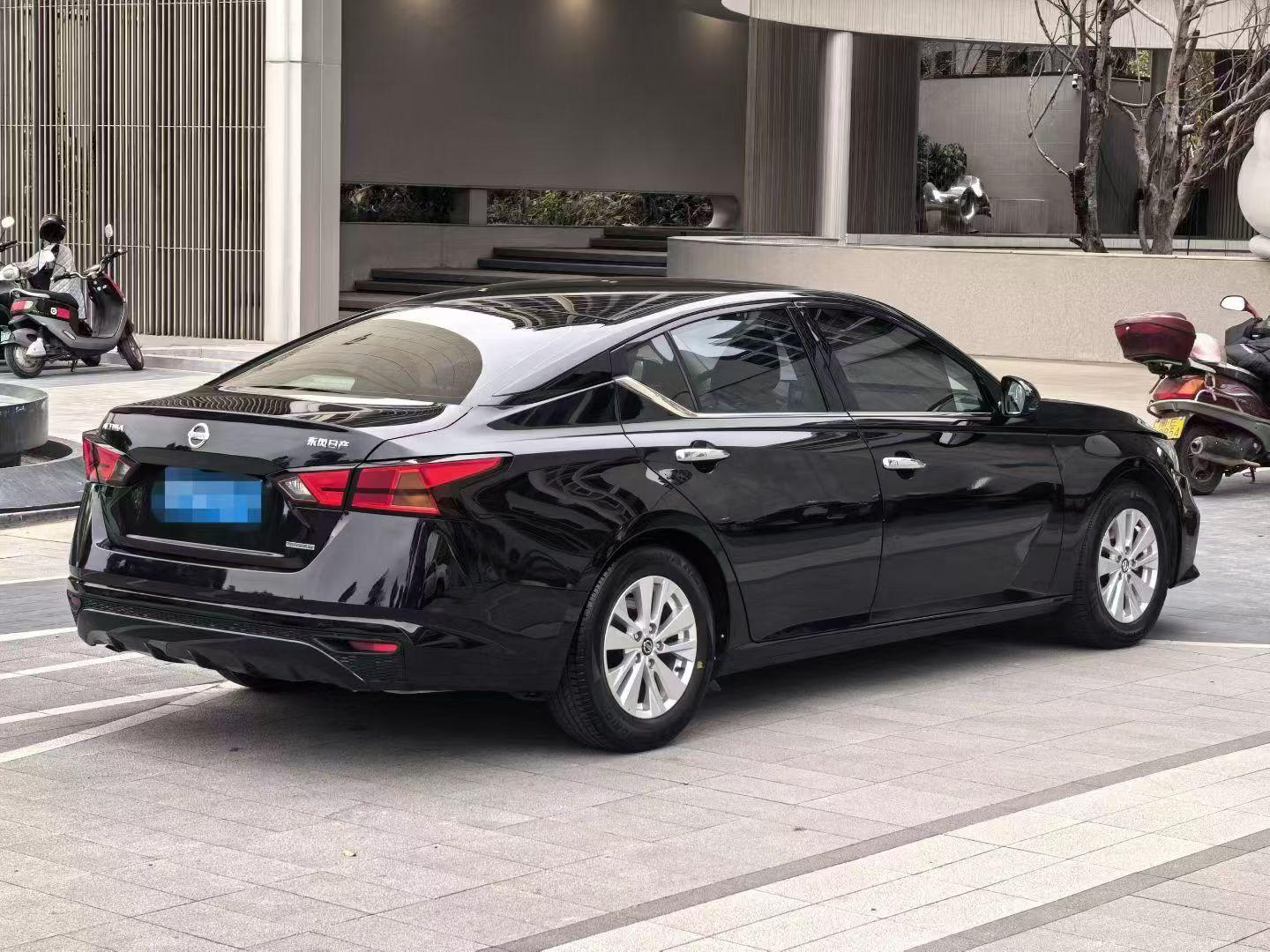 Teana 2021 2.0L XE Fashion Edition 9