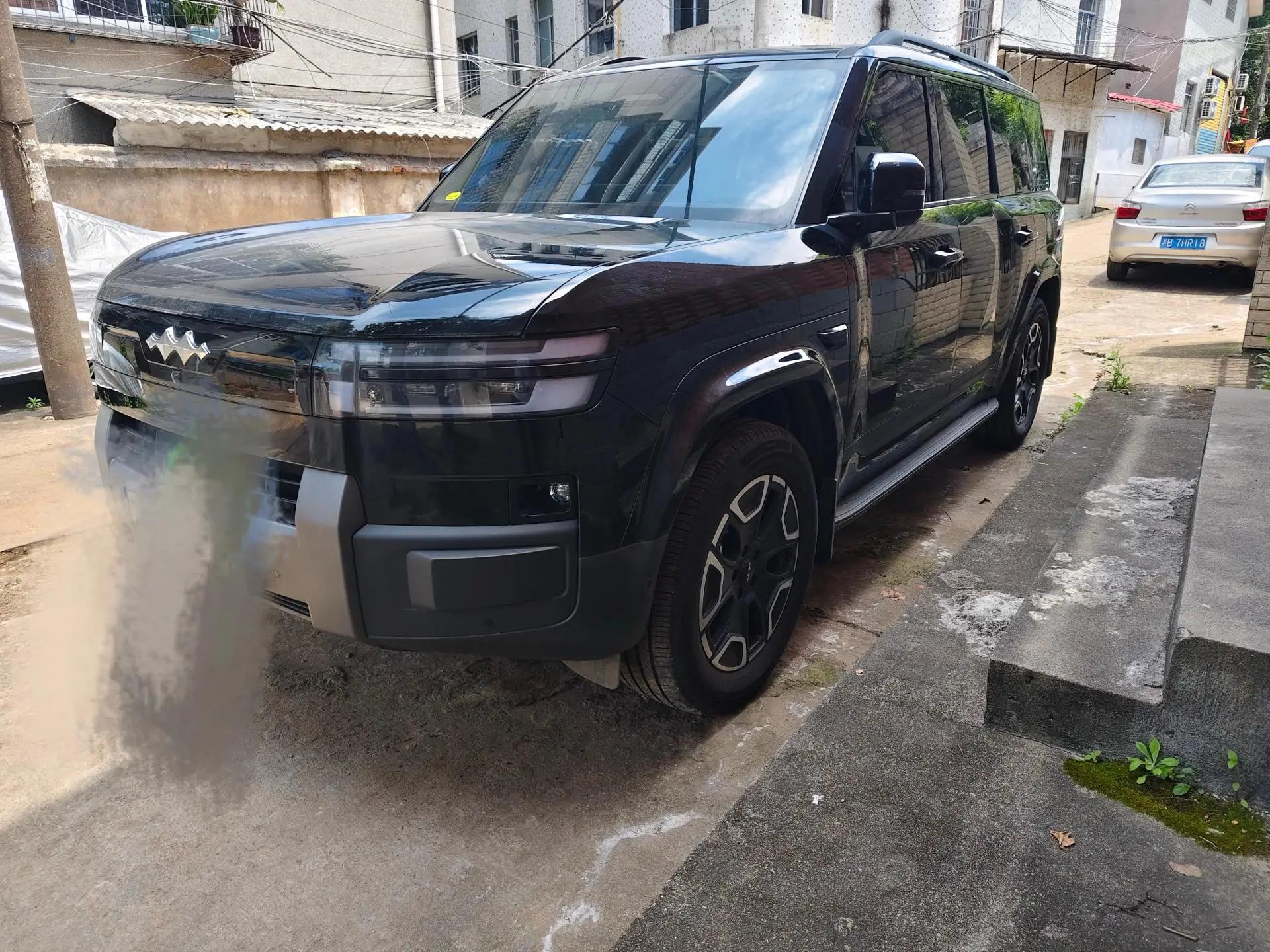 FangChengBao 2025 Titanium 7 1.5T Stepless 200KM Two-Drive Max Edition Automatic Gear