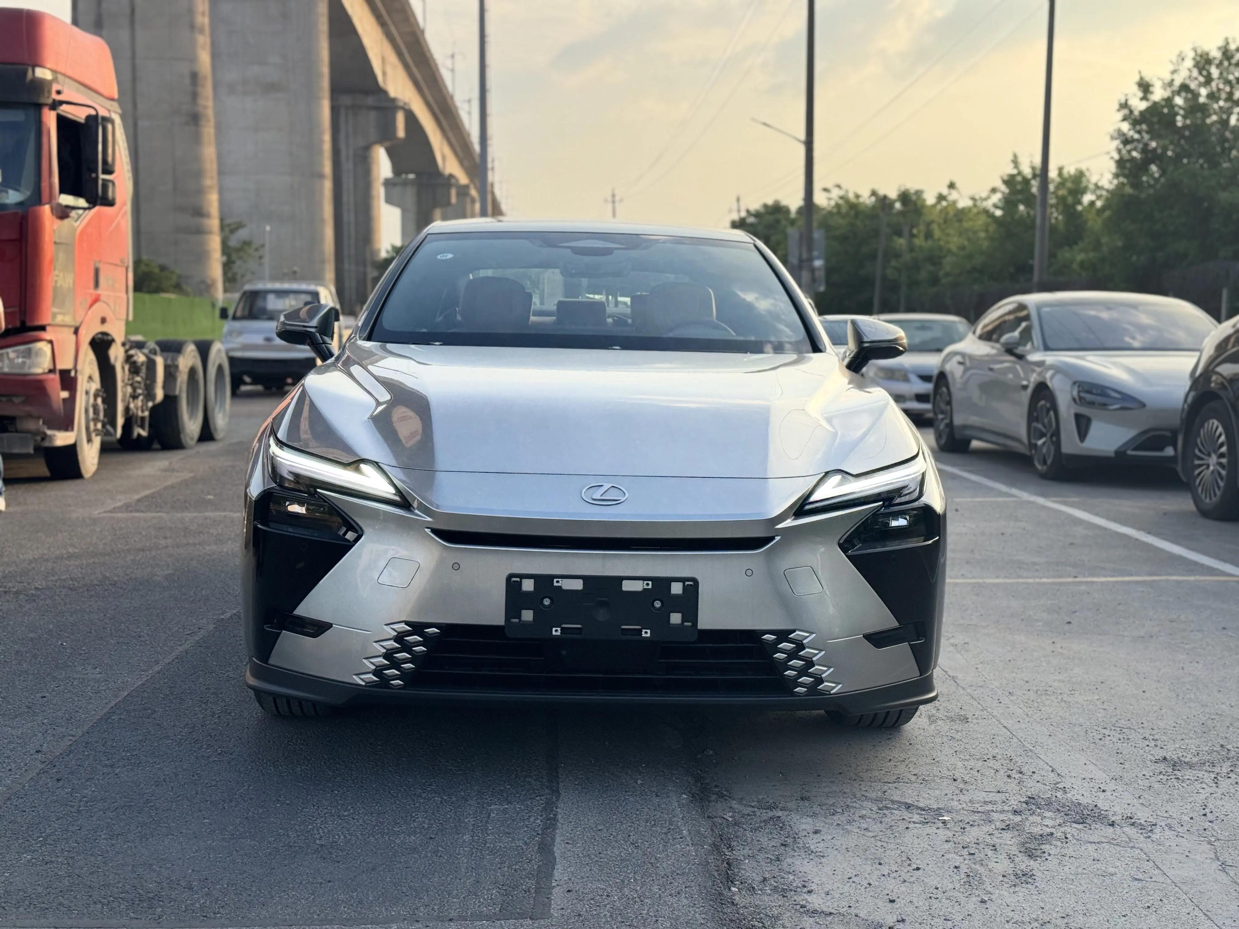 Lexus ES (Imported) 2026 ES300h 2.0 Stepless Automatic Gear 2