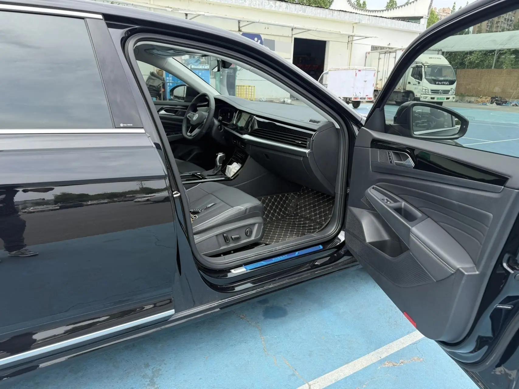 Volkswagen 2024 Passat 2.0TSI 380TSI Starry Dragon Edition Automatic 5