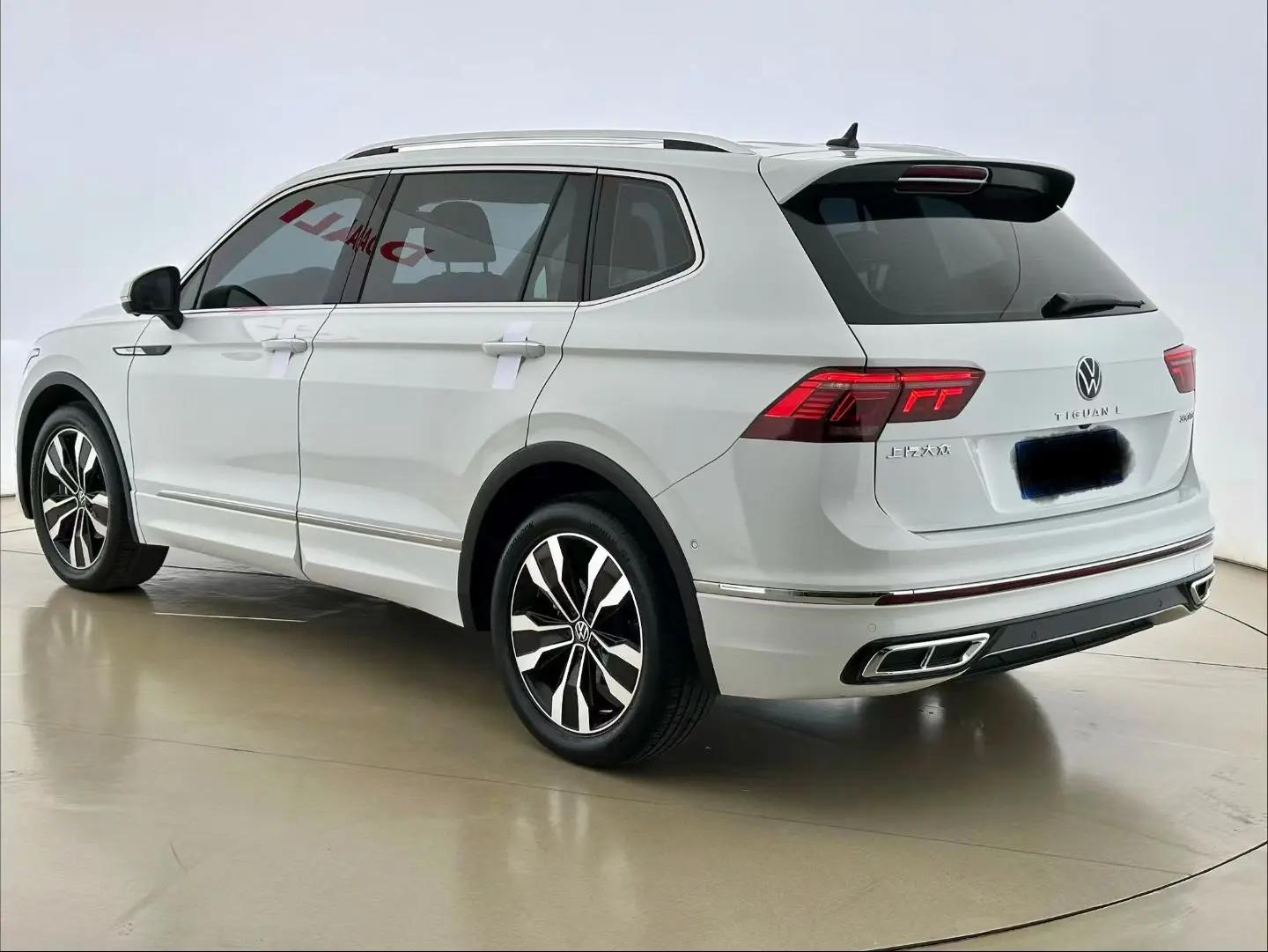 Tiguan L 2023 330TSI Automatic Two-Drive R-Line Enjoy Edition 9