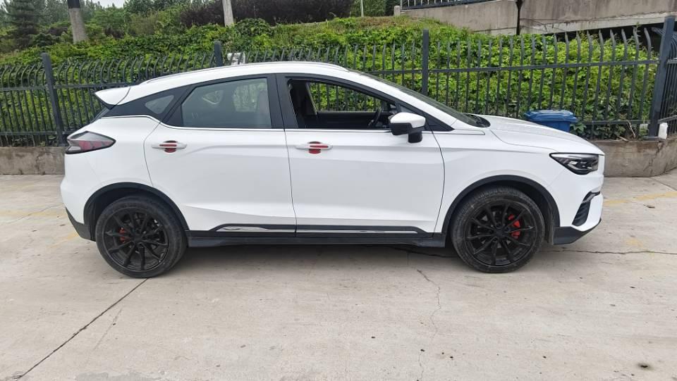 Emgrand S 2021 1.4T CVT Honorable Model 3