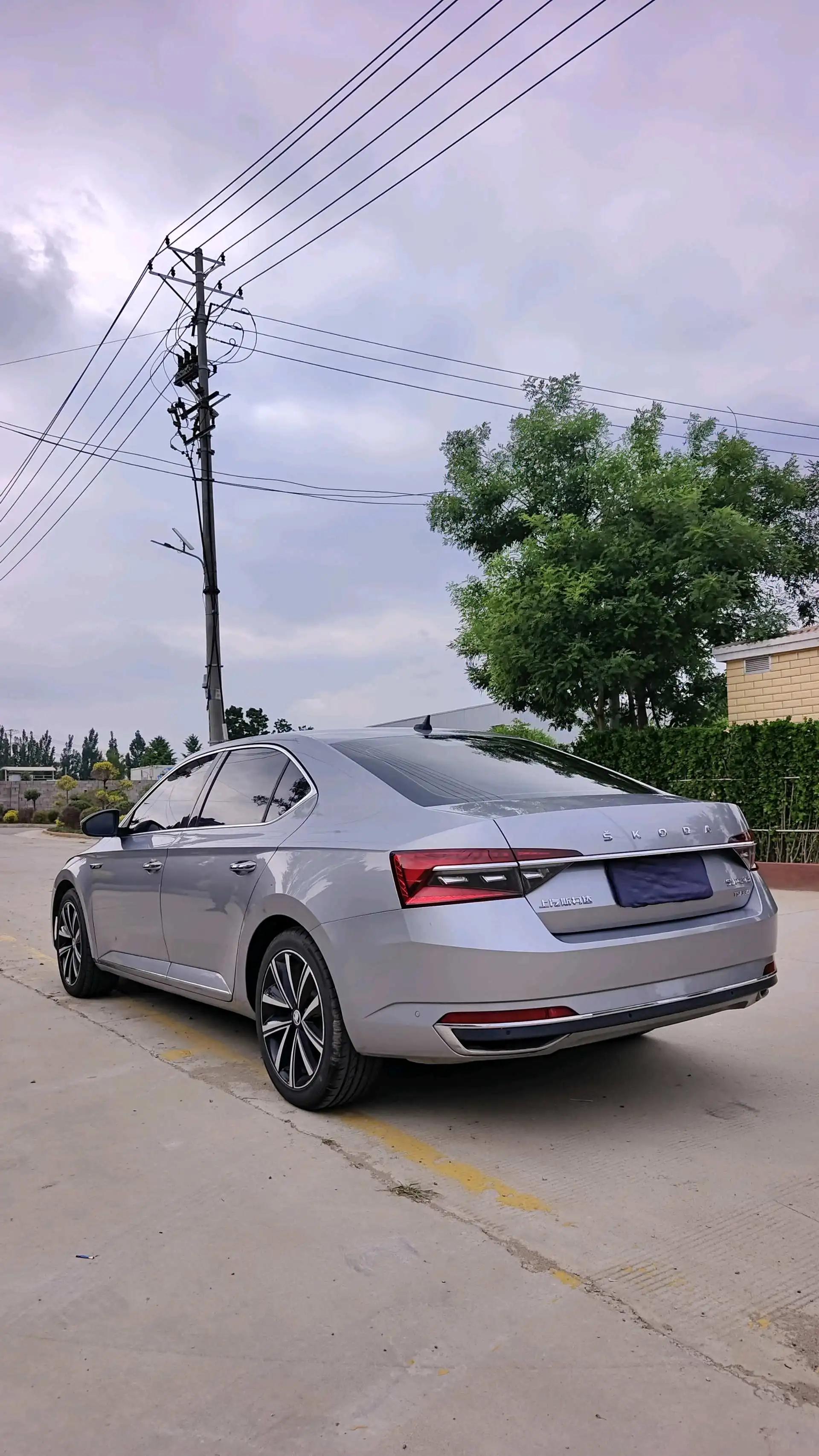 Express 2021 TSI330 DSG Comfort Edition 5