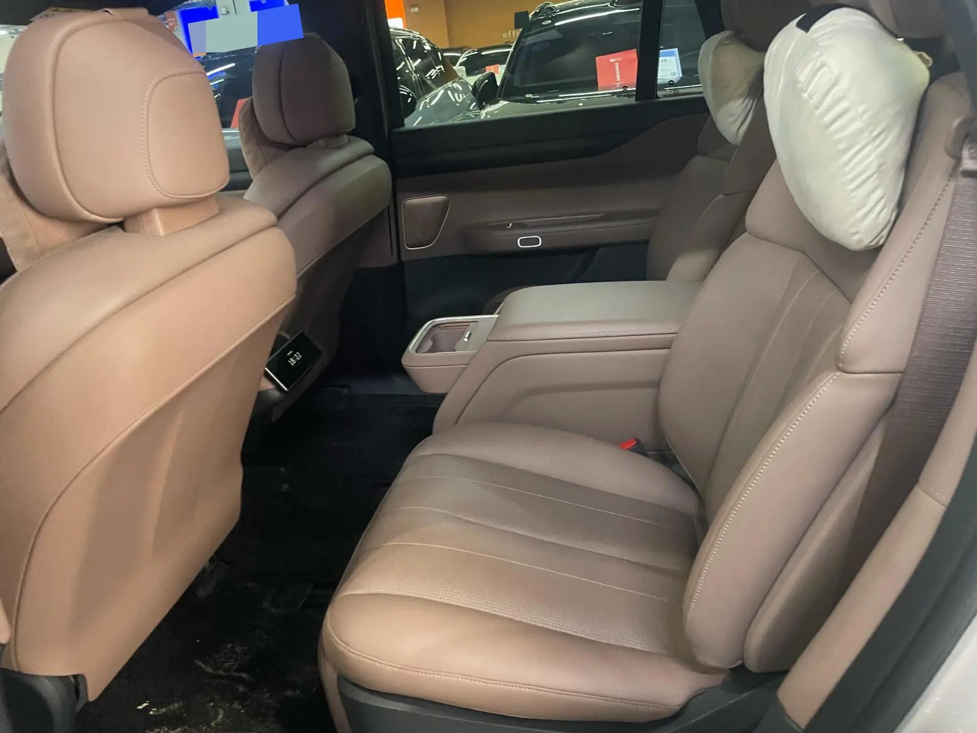 NIO ES8 2023 75kWh Executive Edition 4