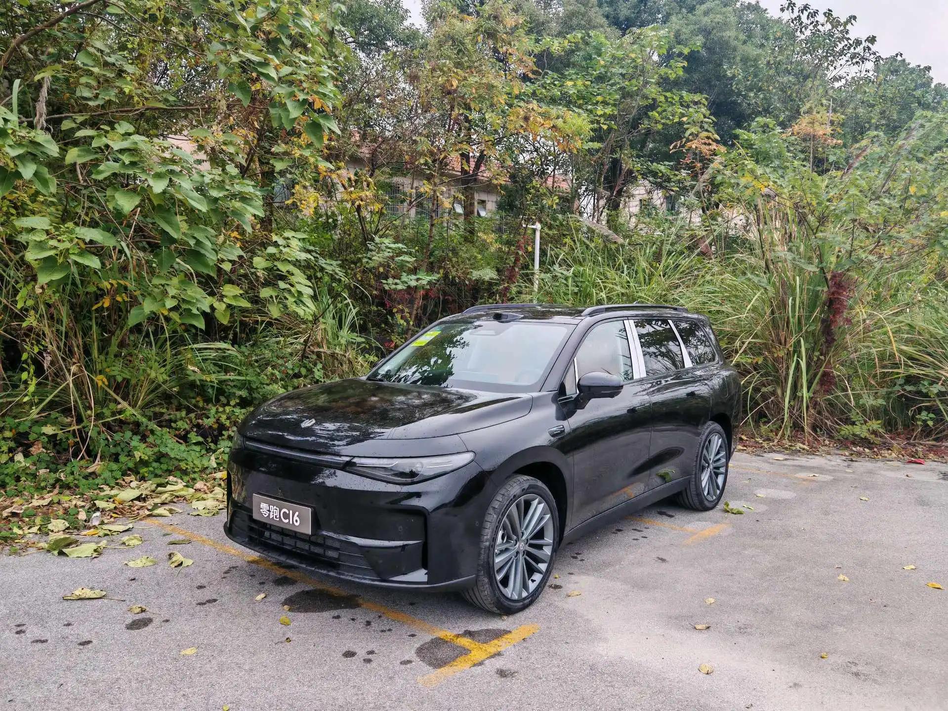 Открыть галерею: Leapmotor 2026 C 16 280 Laser Radar Zhizun Edition 6-seat Automatic Gear