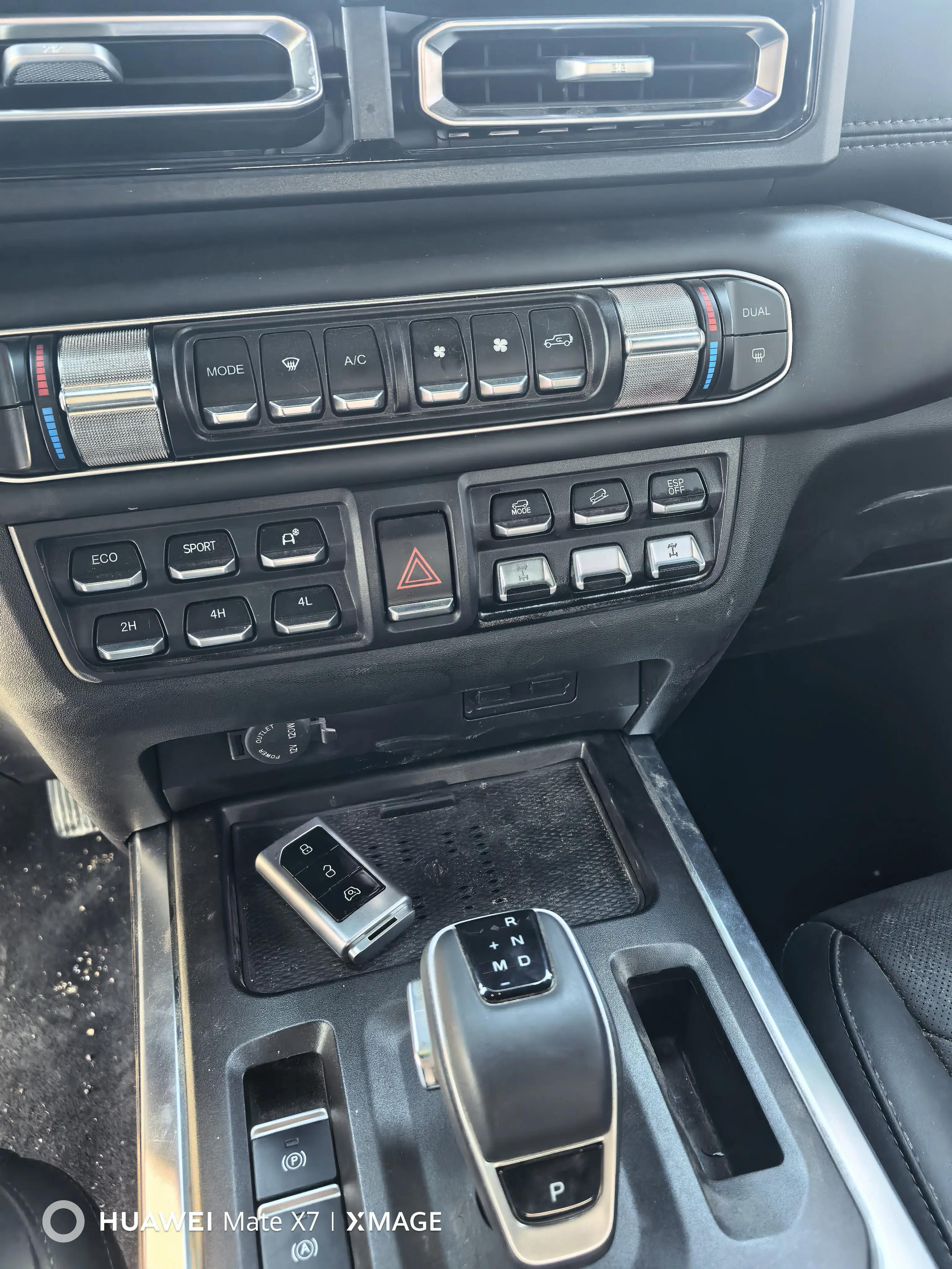 212 2025 T01 2.0T Changfeng Automatic 4