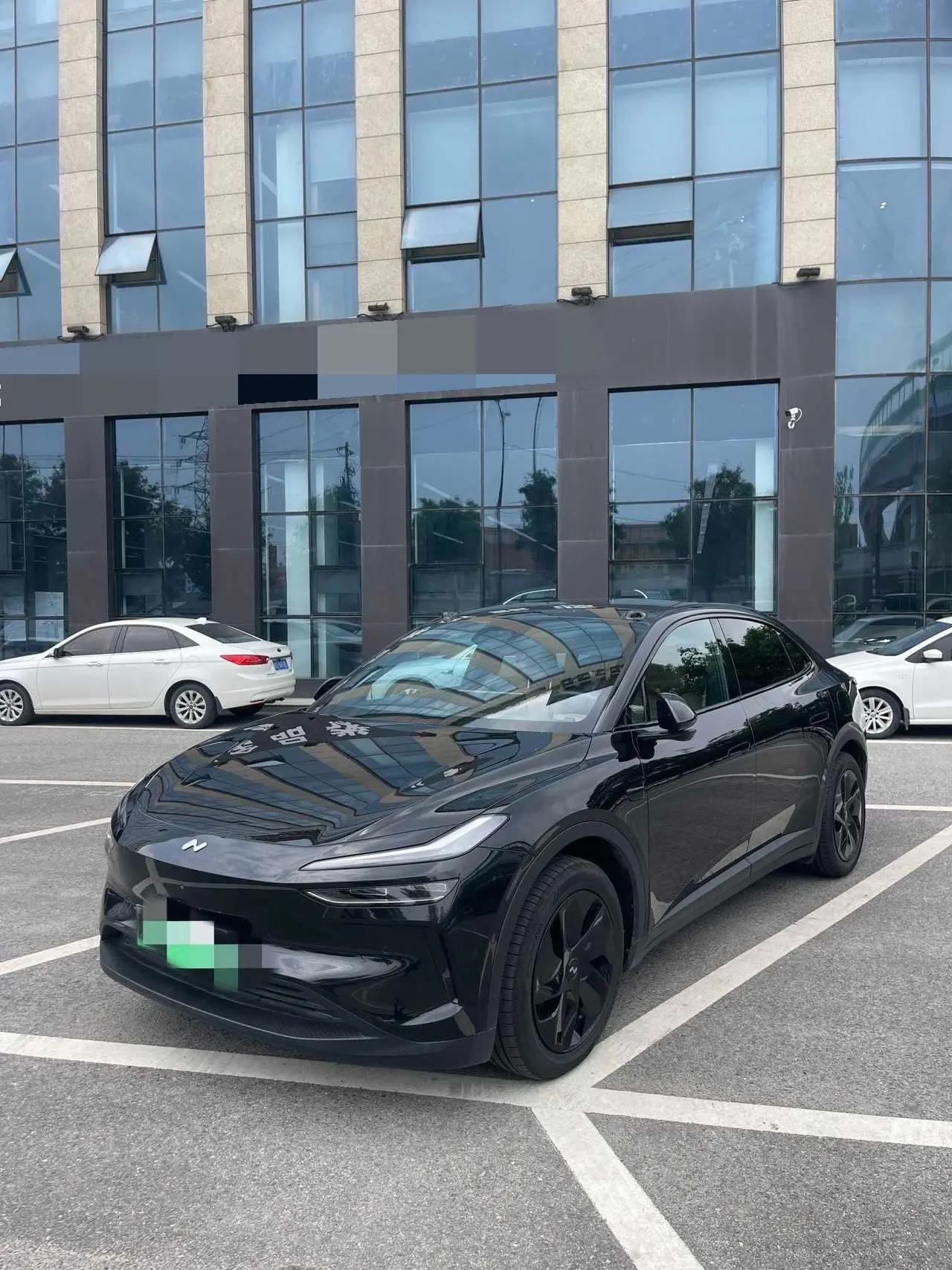 ONVO 2025 L60 60kWh four-wheel drive version automatic gear
