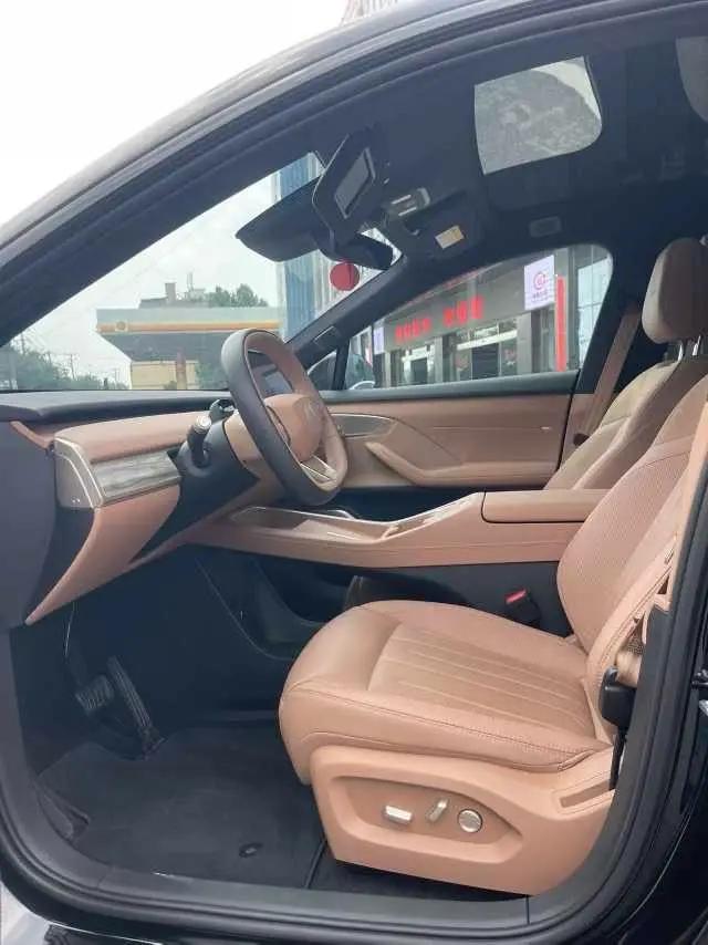ONVO 2025 L60 60kWh four-wheel drive version automatic gear 3